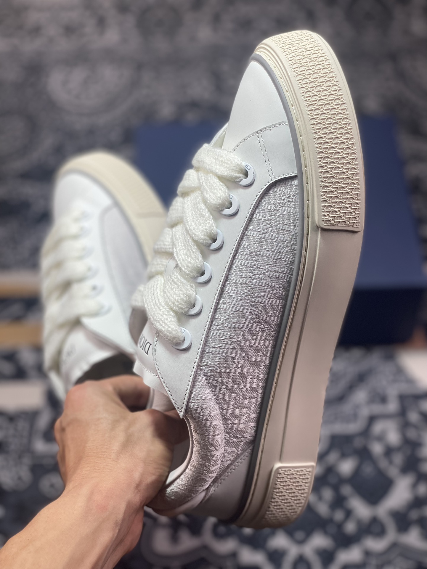 Dior x Denim Tears 23ss 联名合作款B33系列 海军蓝色马海毛宽鞋带和哑光同色调饰面黄铜孔眼