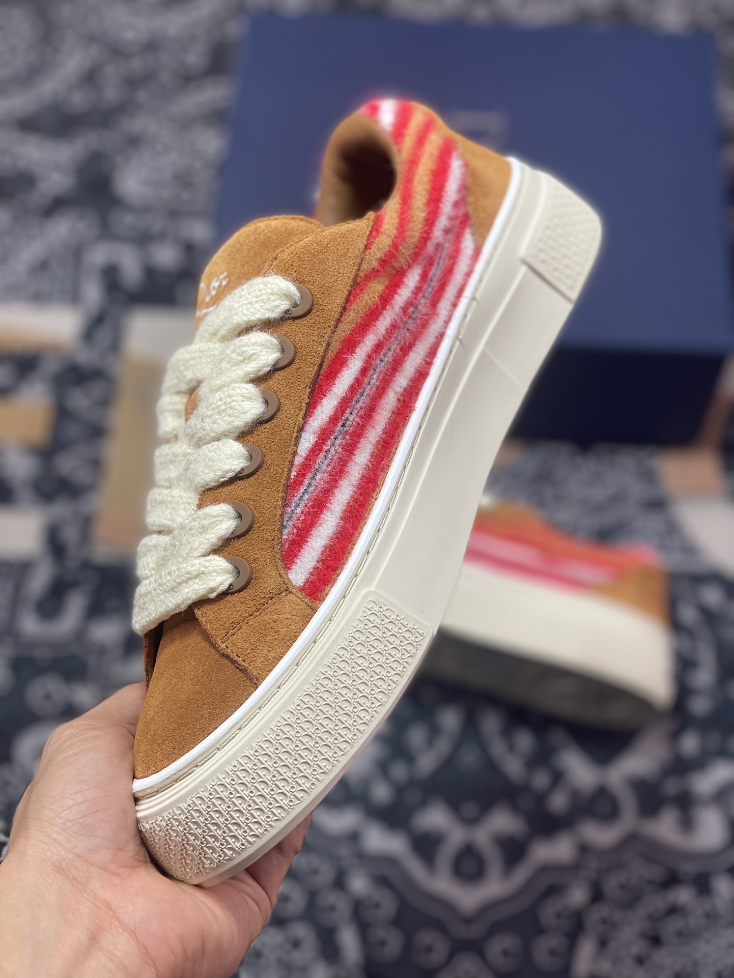 优选 Dior x Denim Tears 23ss 联名合作款B33系列 米白色色马海毛宽鞋带饰面黄铜孔眼白色