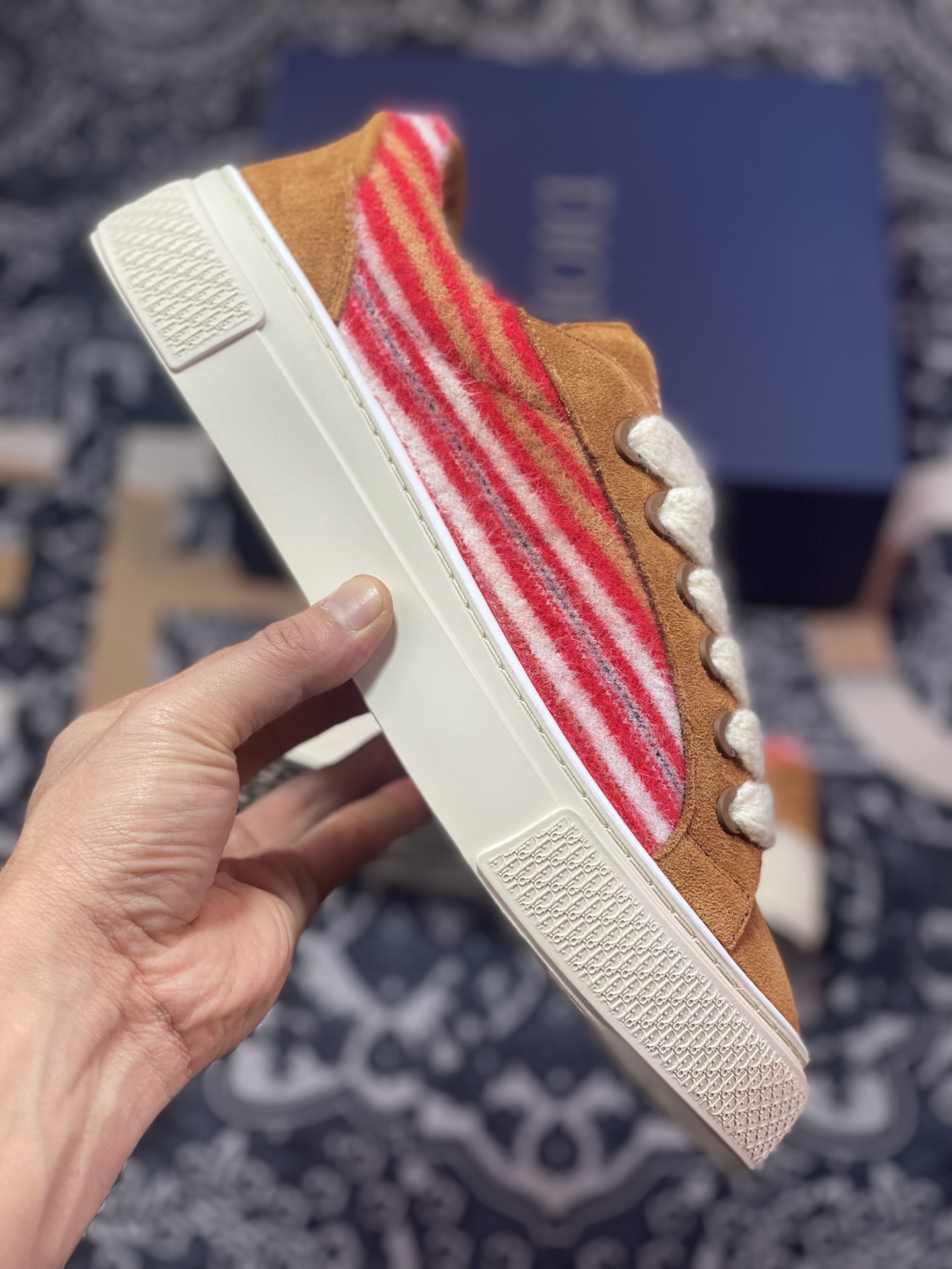 优选 Dior x Denim Tears 23ss 联名合作款B33系列 米白色色马海毛宽鞋带饰面黄铜孔眼白色