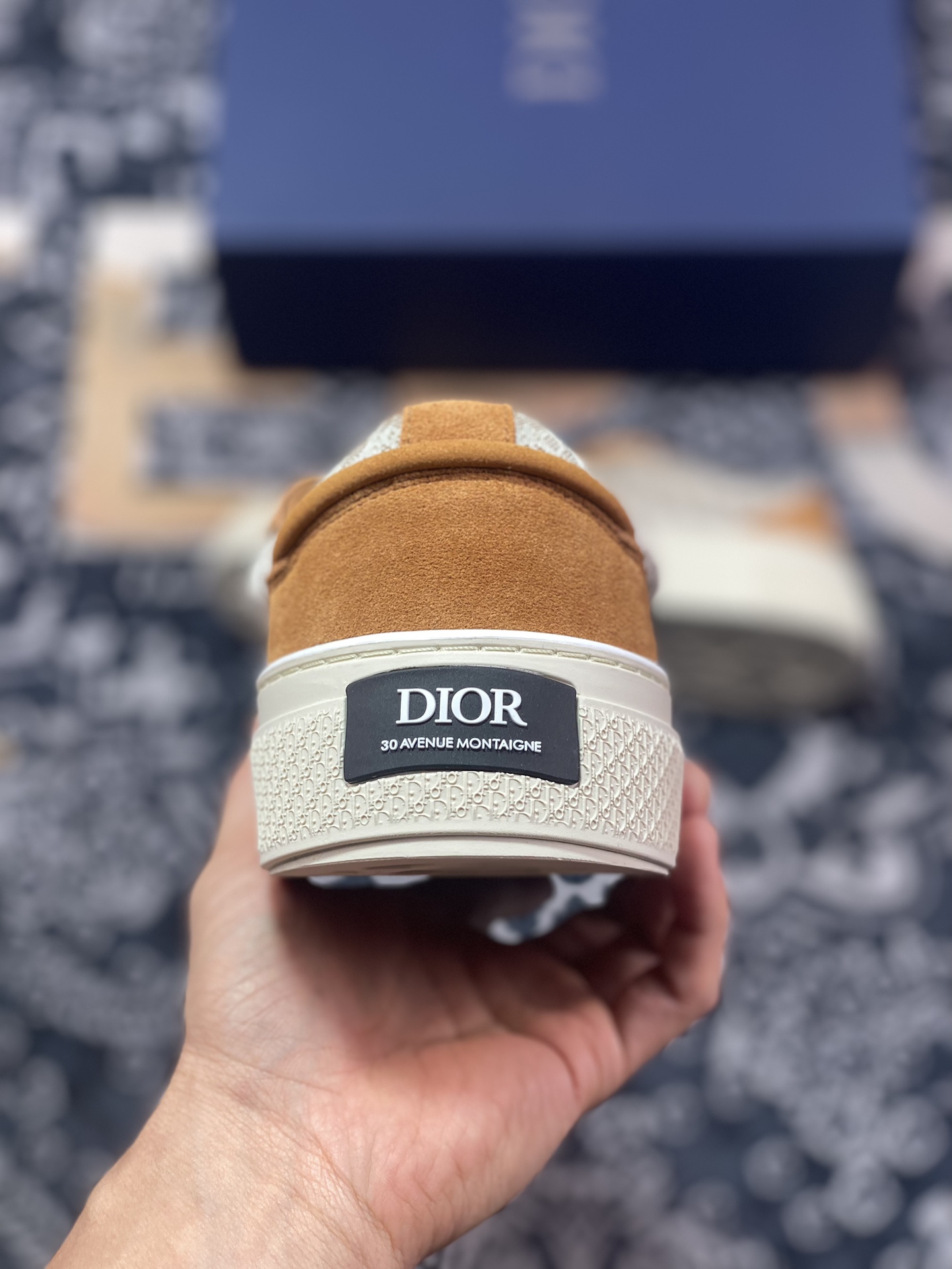 优选 Dior x Denim Tears 23ss 联名合作款B33系列 圆头休闲板鞋 海军蓝色马海毛宽鞋带和哑光同色调饰面黄铜孔眼