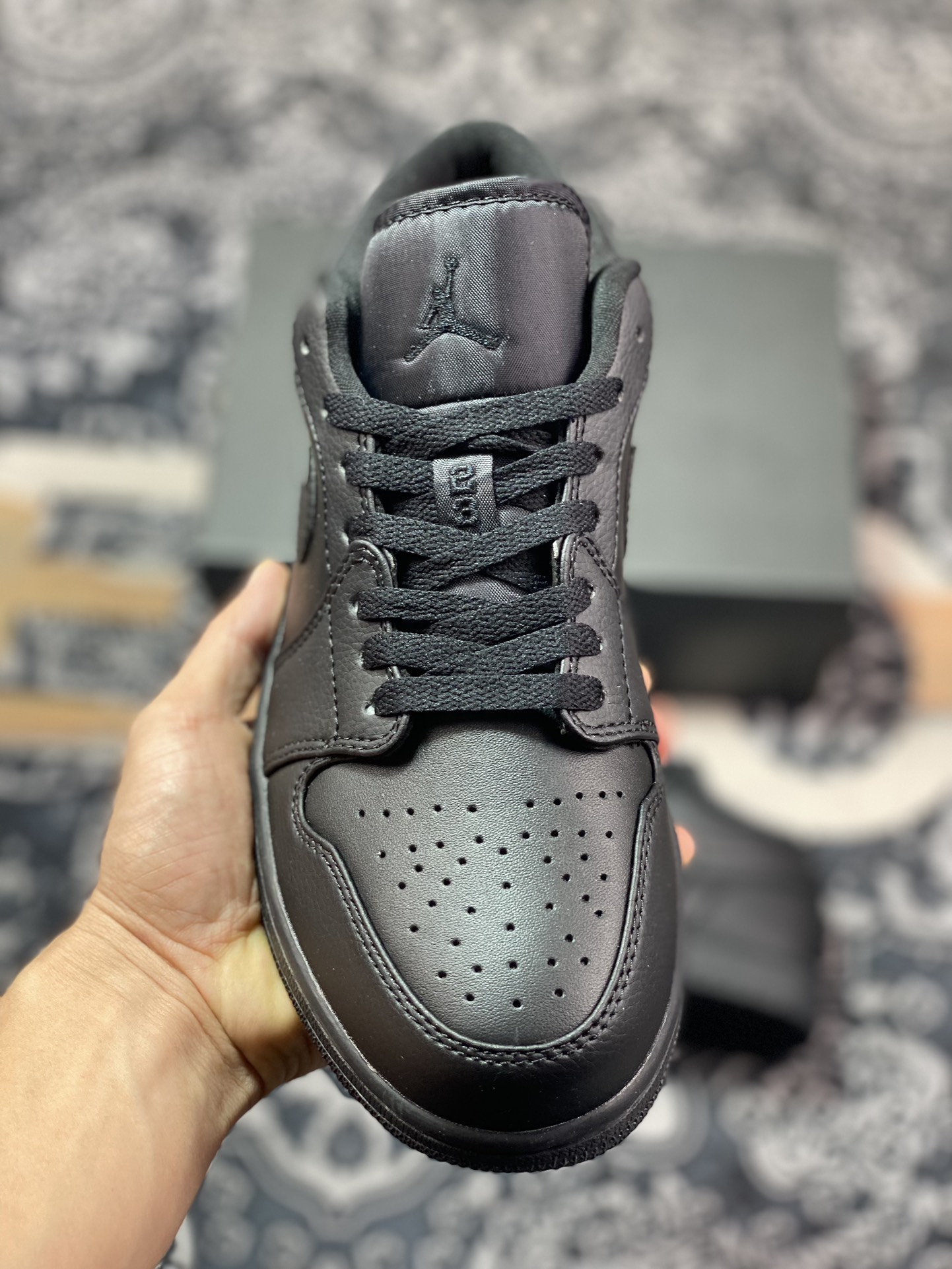 200  Air Jordan 1 Low 纯黑  553558-091