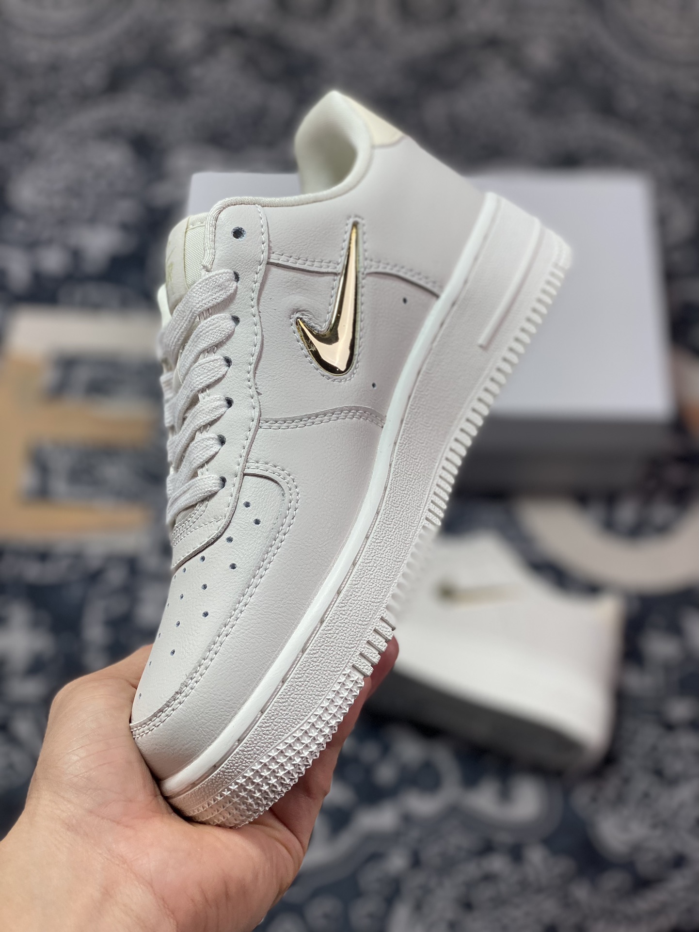 200 Nike Air Force 1 Low Jewel PRM LX 耀眼宝石   AO3814-001