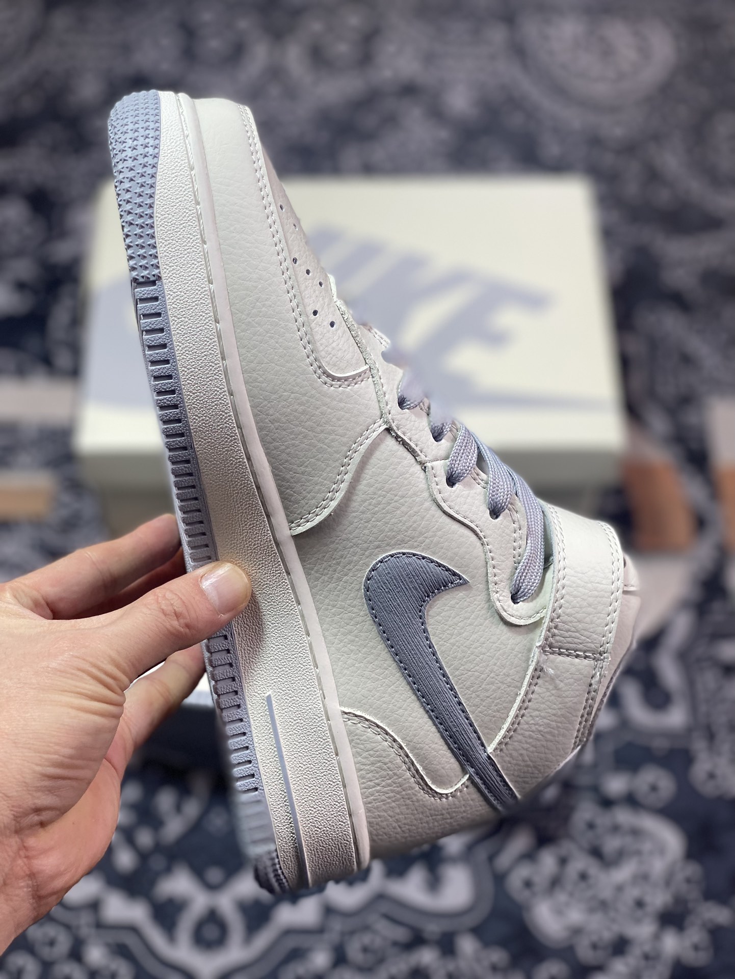 260 Air Force 1 '07 Mid 白灰签字笔  PA0920-608