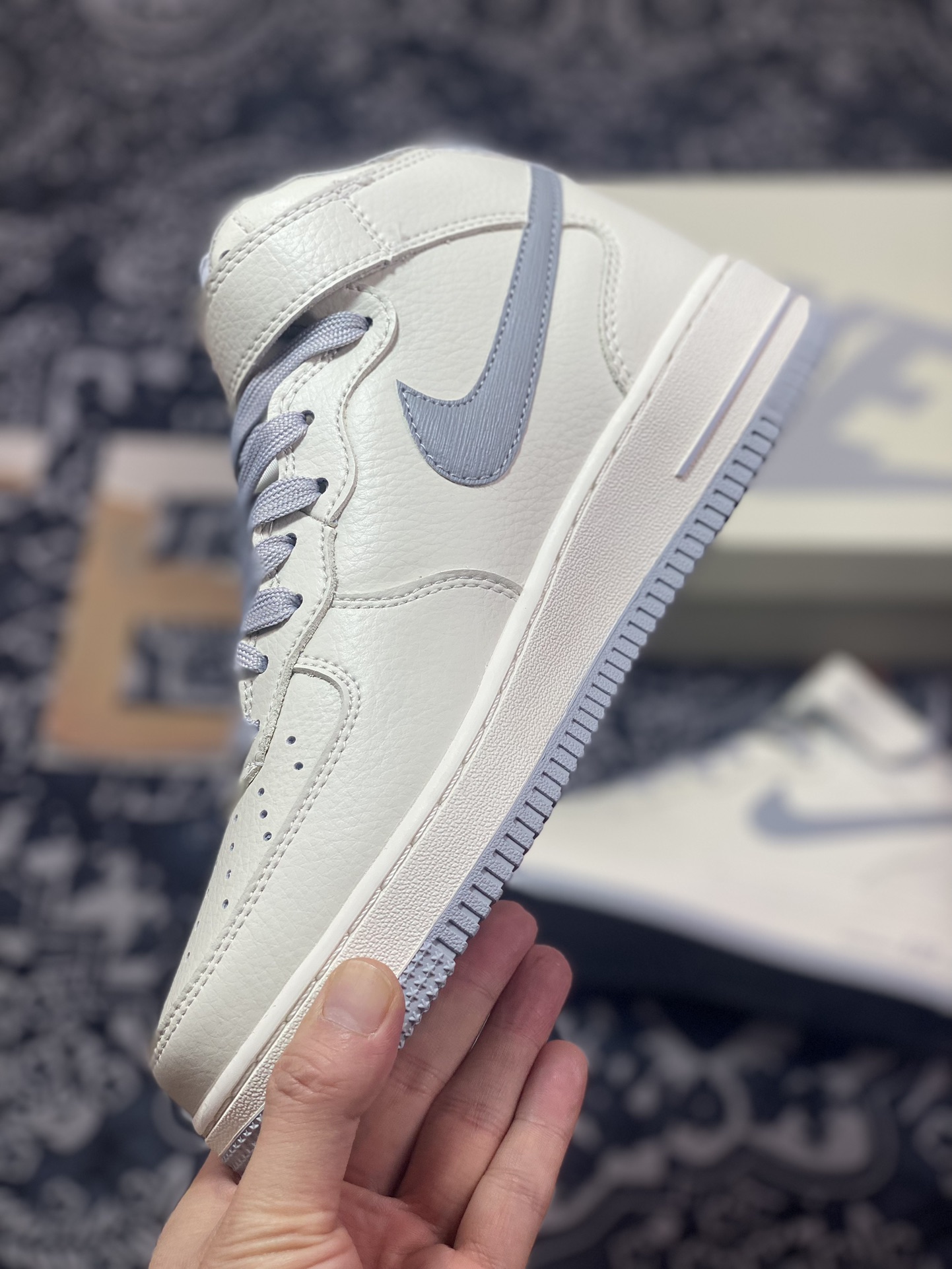 260 Air Force 1 '07 Mid 白灰签字笔  PA0920-608