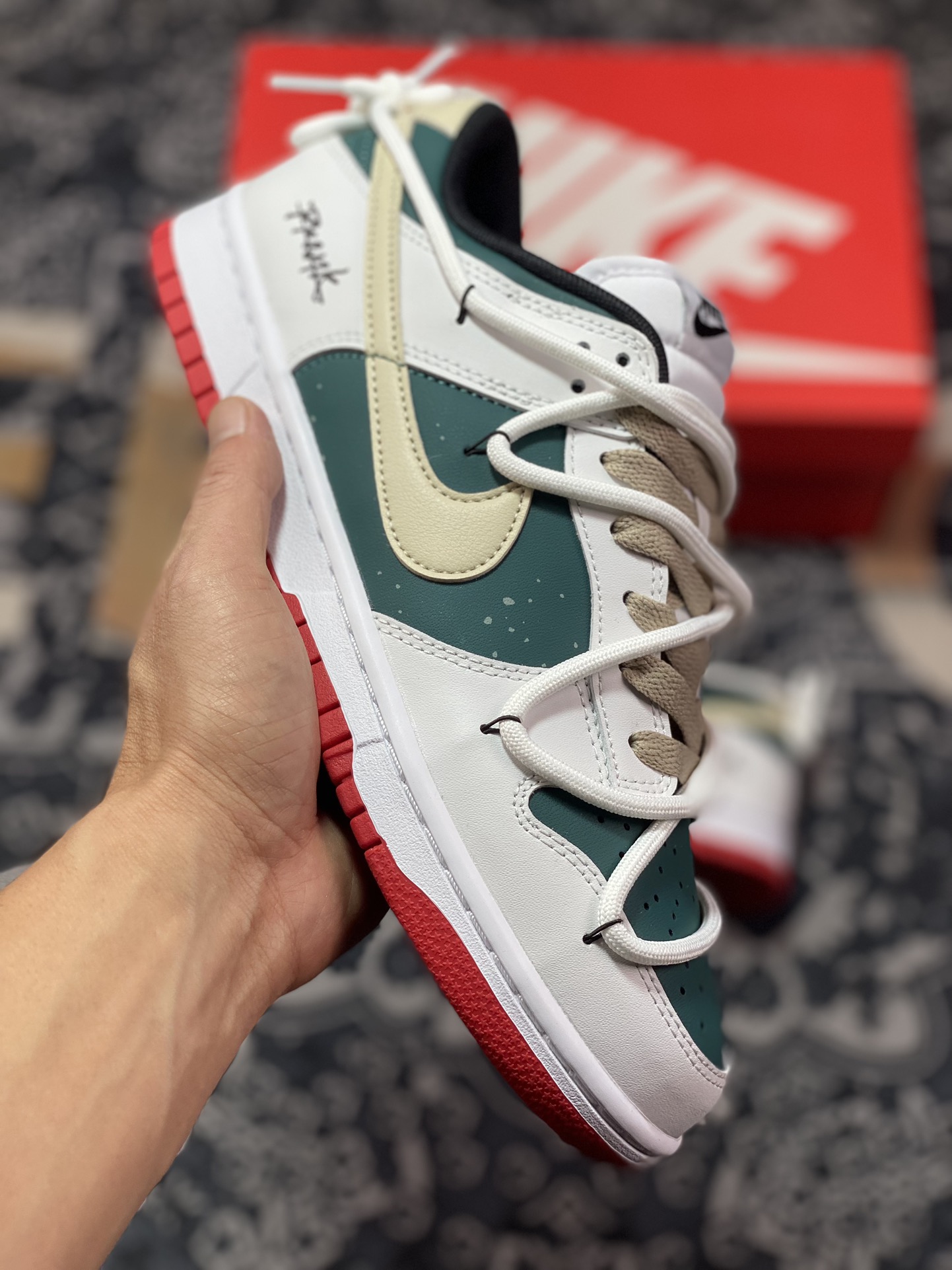 【定制球鞋】NK Dunk Low 向限探索 绿白棕 低帮休闲运动滑板鞋 FD9762-061