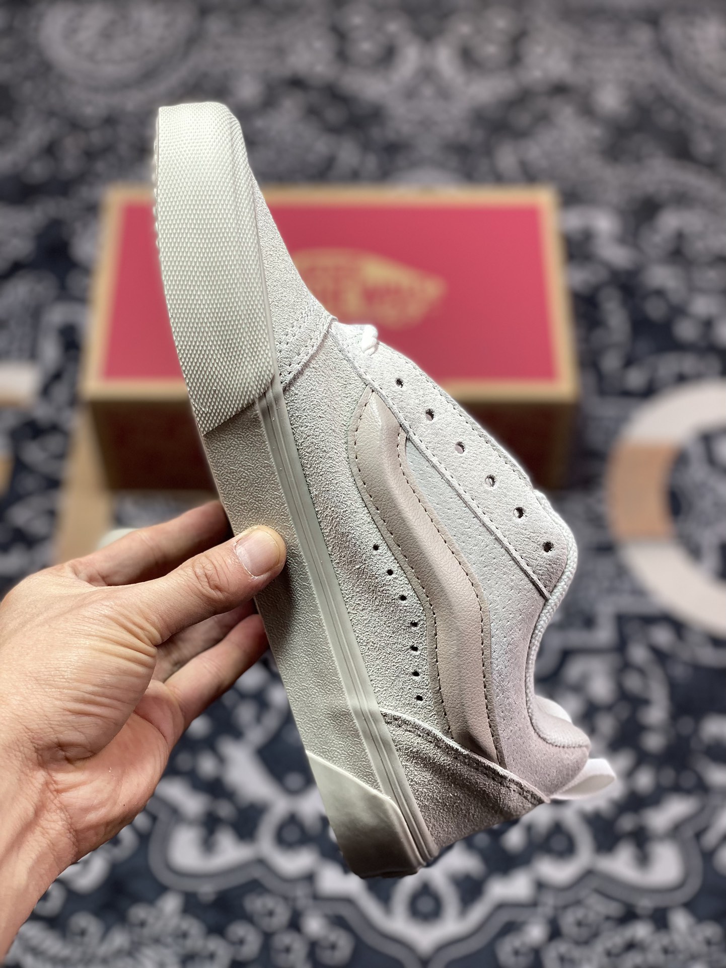 160  Vans Classics Knu Skool 面包鞋 范斯官方