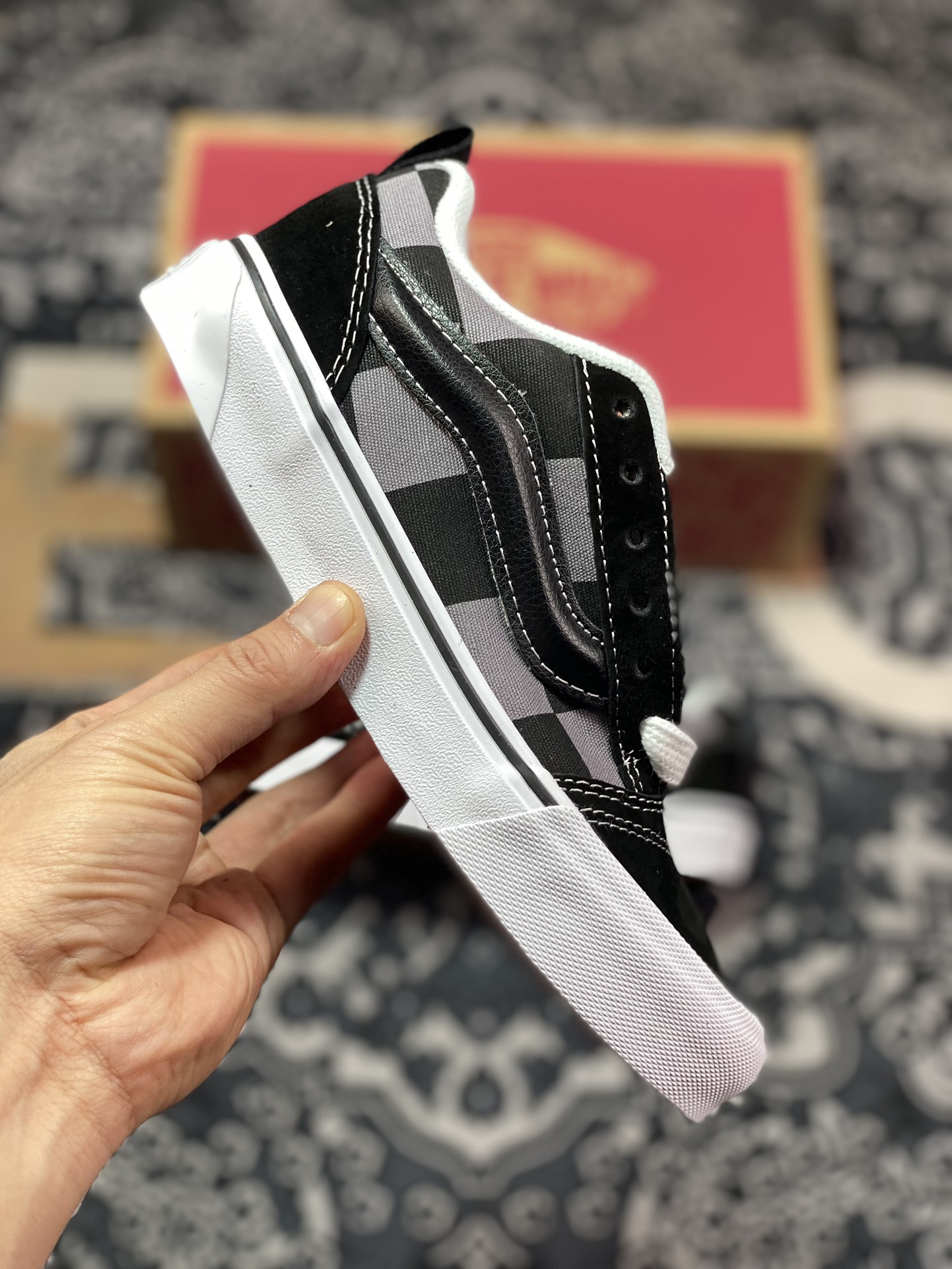 150  Vans Classics Knu Skool 面包鞋 范斯官方 灰黑大棋盘格面包鞋