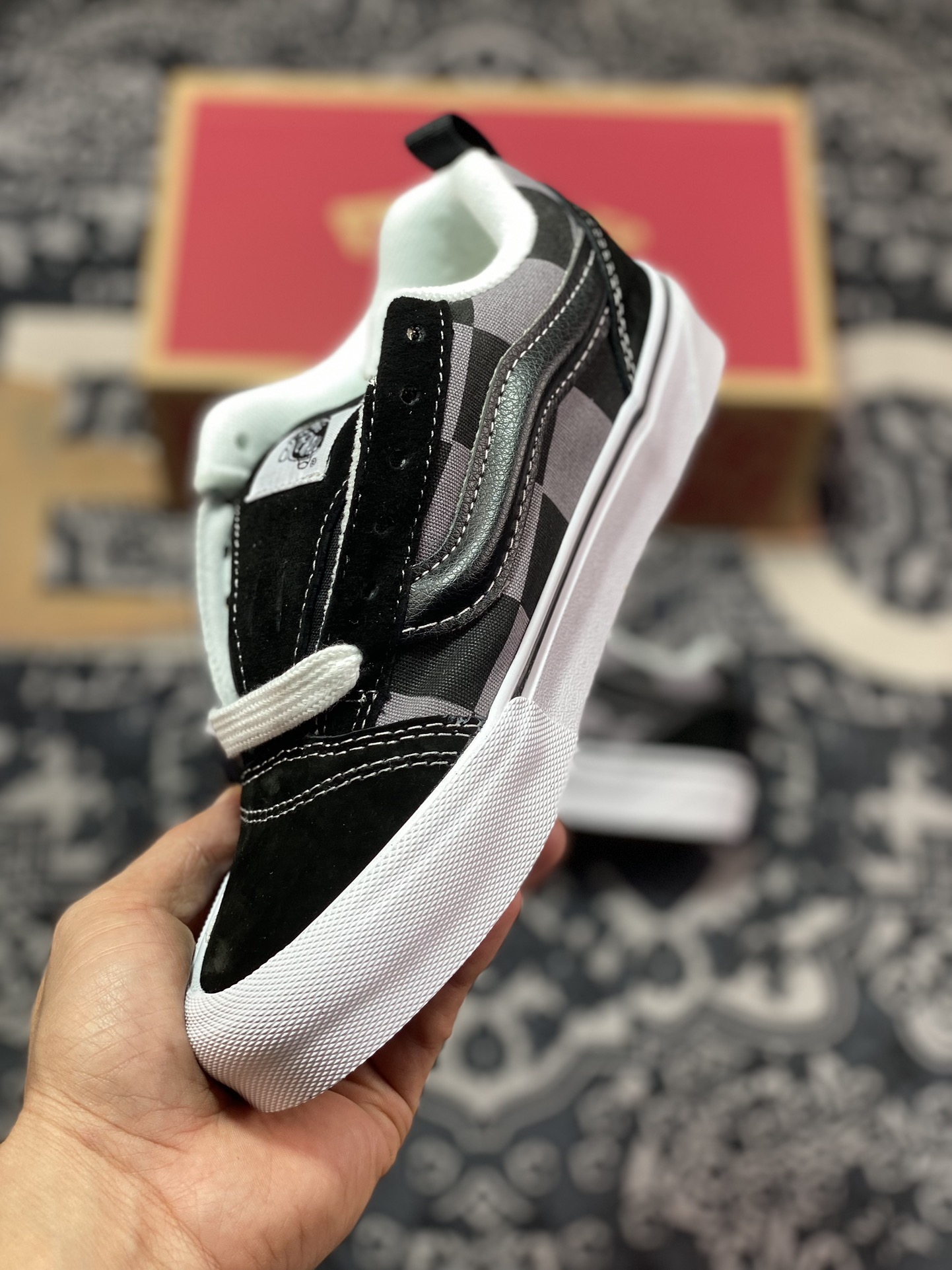 150  Vans Classics Knu Skool 面包鞋 范斯官方 灰黑大棋盘格面包鞋