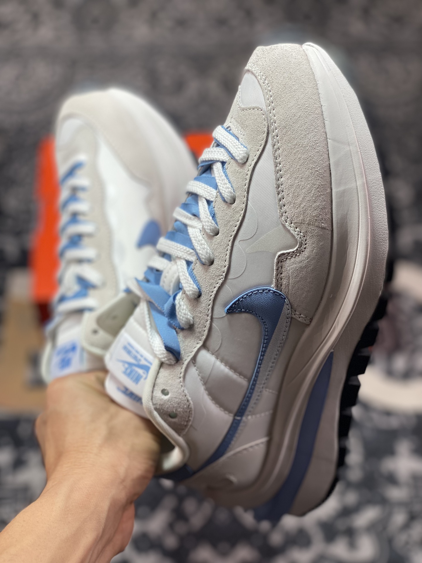 280 Sacai x Nike VaporWaffle 3.0"Beige/University Blue"系列慢跑鞋“厚布米白大学蓝重叠双钩子”DD1875-112