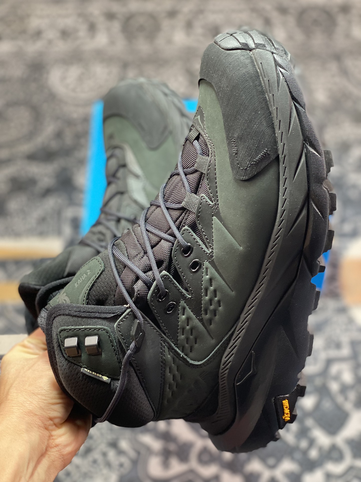 High-end luxury line Kanye West wears the same style of foreign trade authentic order Hoka one one x Engineered high-top thick-soled serrated tank outdoor sports shoes