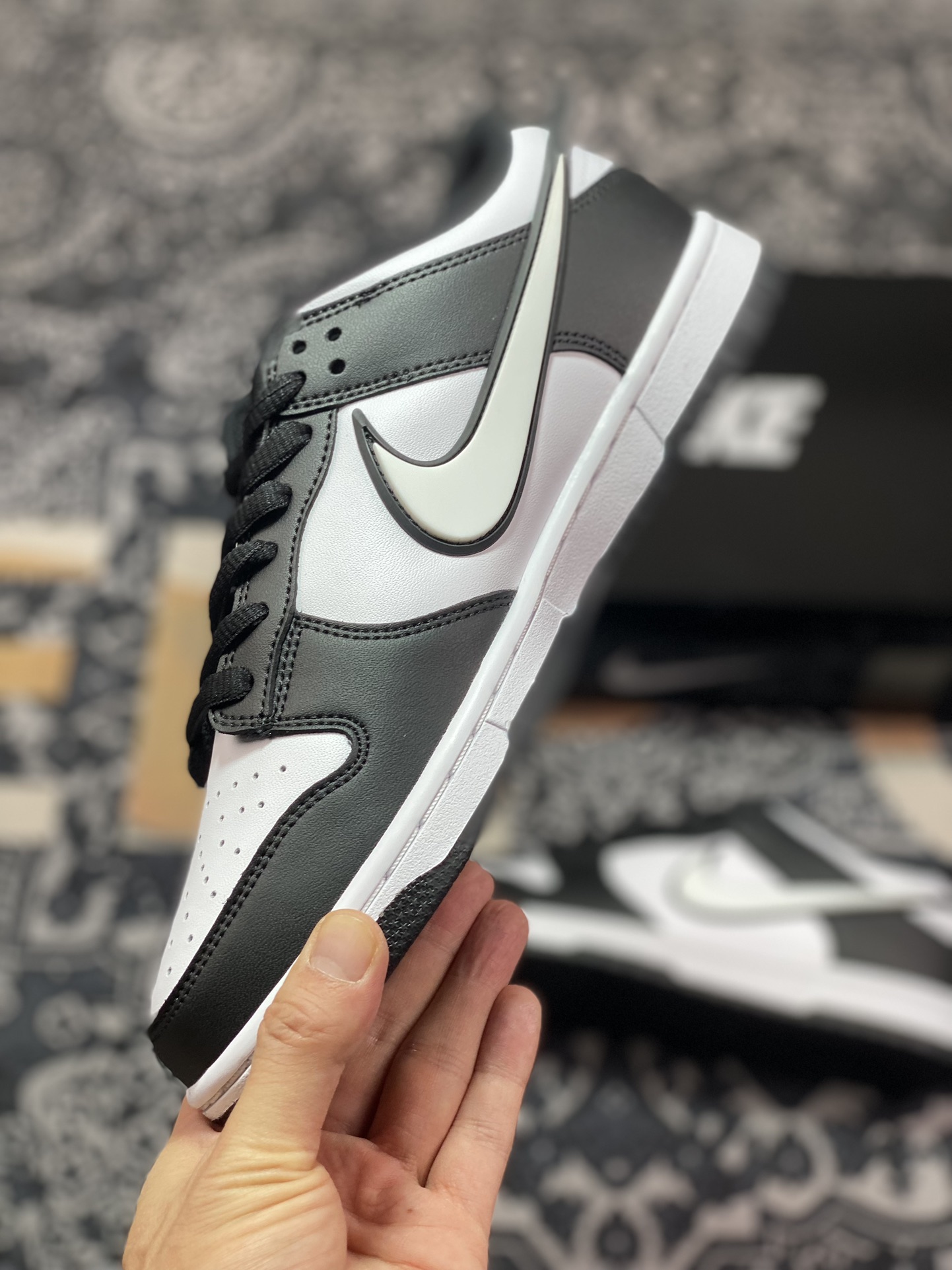 Nike SB Dunk Low ”Black/White/Panda” Dunk Series Low-top Sneakers ”Joint Black and White Panda Hook” JD1828-310