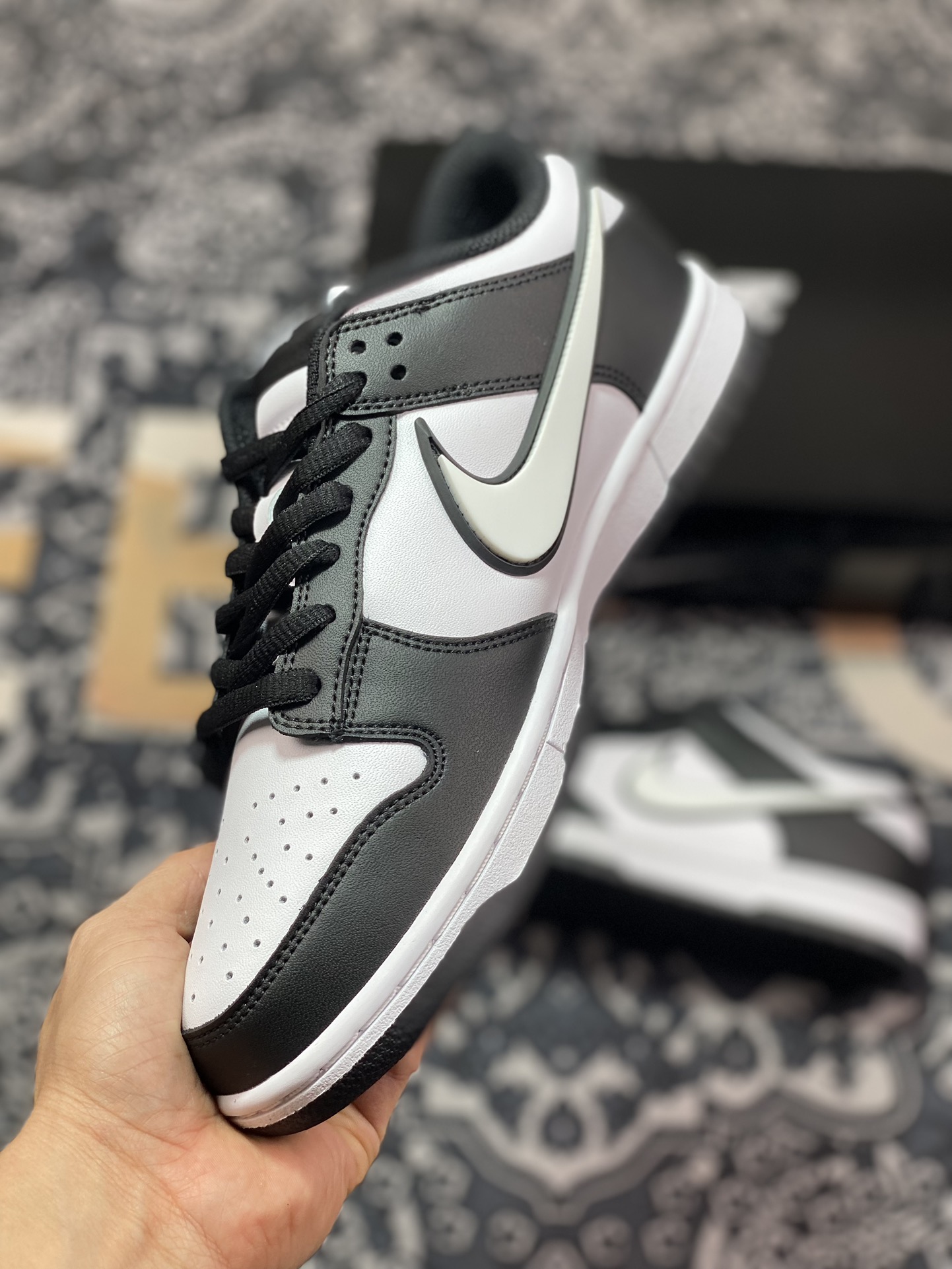 Nike SB Dunk Low ”Black/White/Panda” Dunk Series Low-top Sneakers ”Joint Black and White Panda Hook” JD1828-310