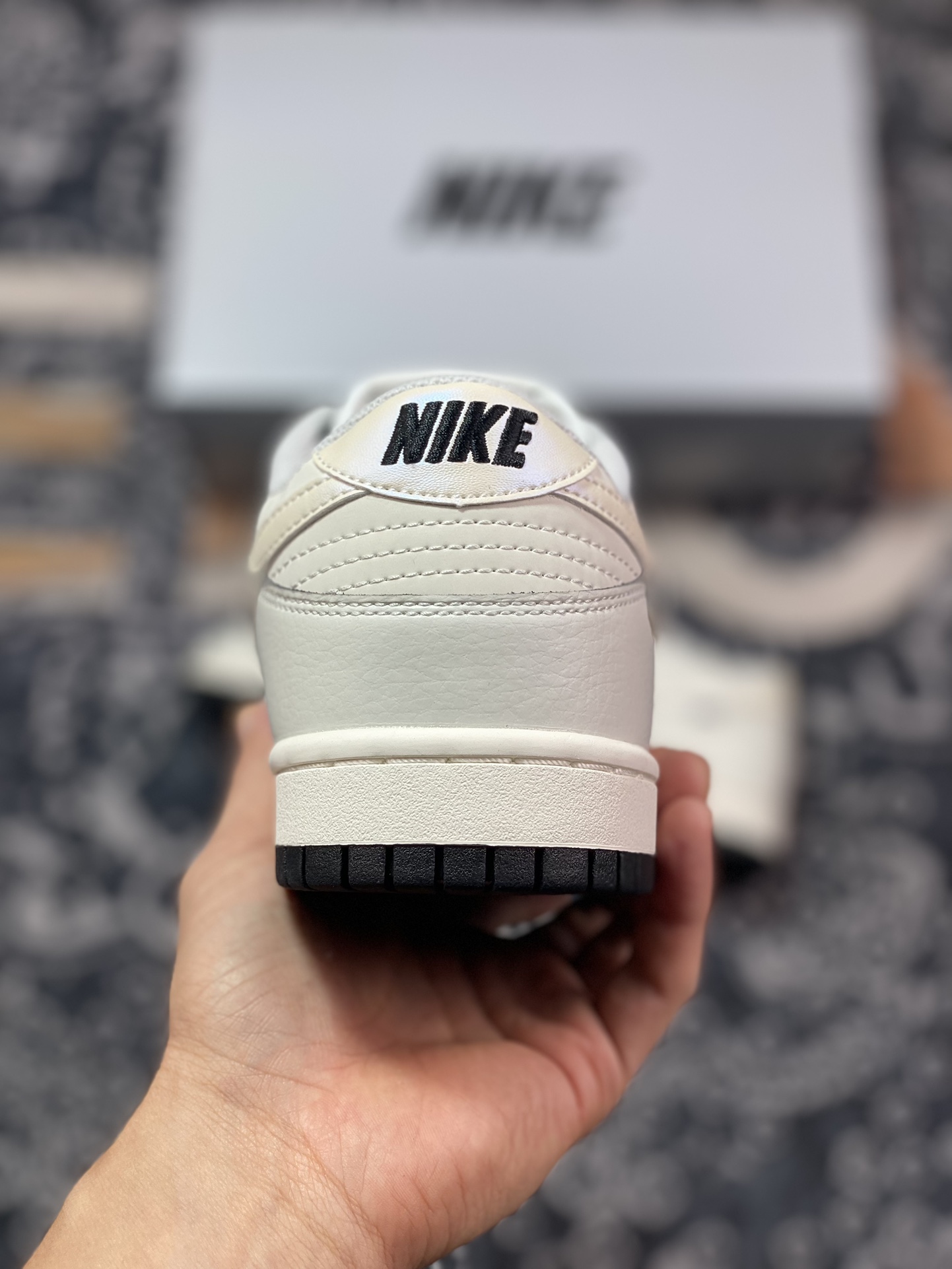 Nike By You SB Dunk Low Retro Dunk Series Low-top Sneakers ”Leather Beige Pearl Black Hook” KK0517-001