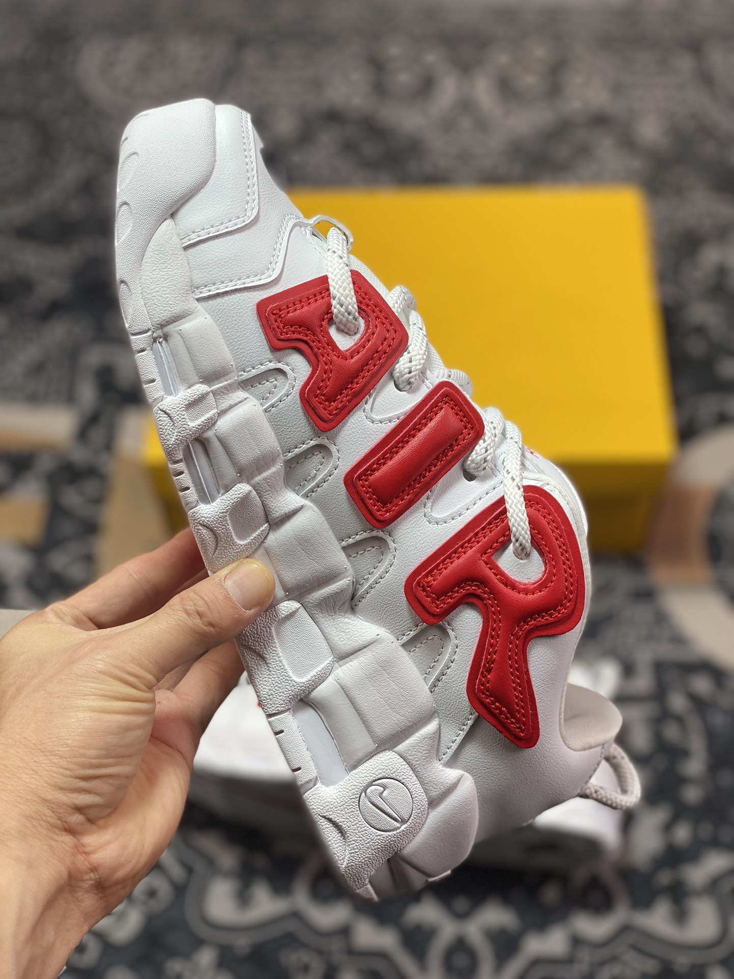 Nike Air More Uptempo FB1299-401