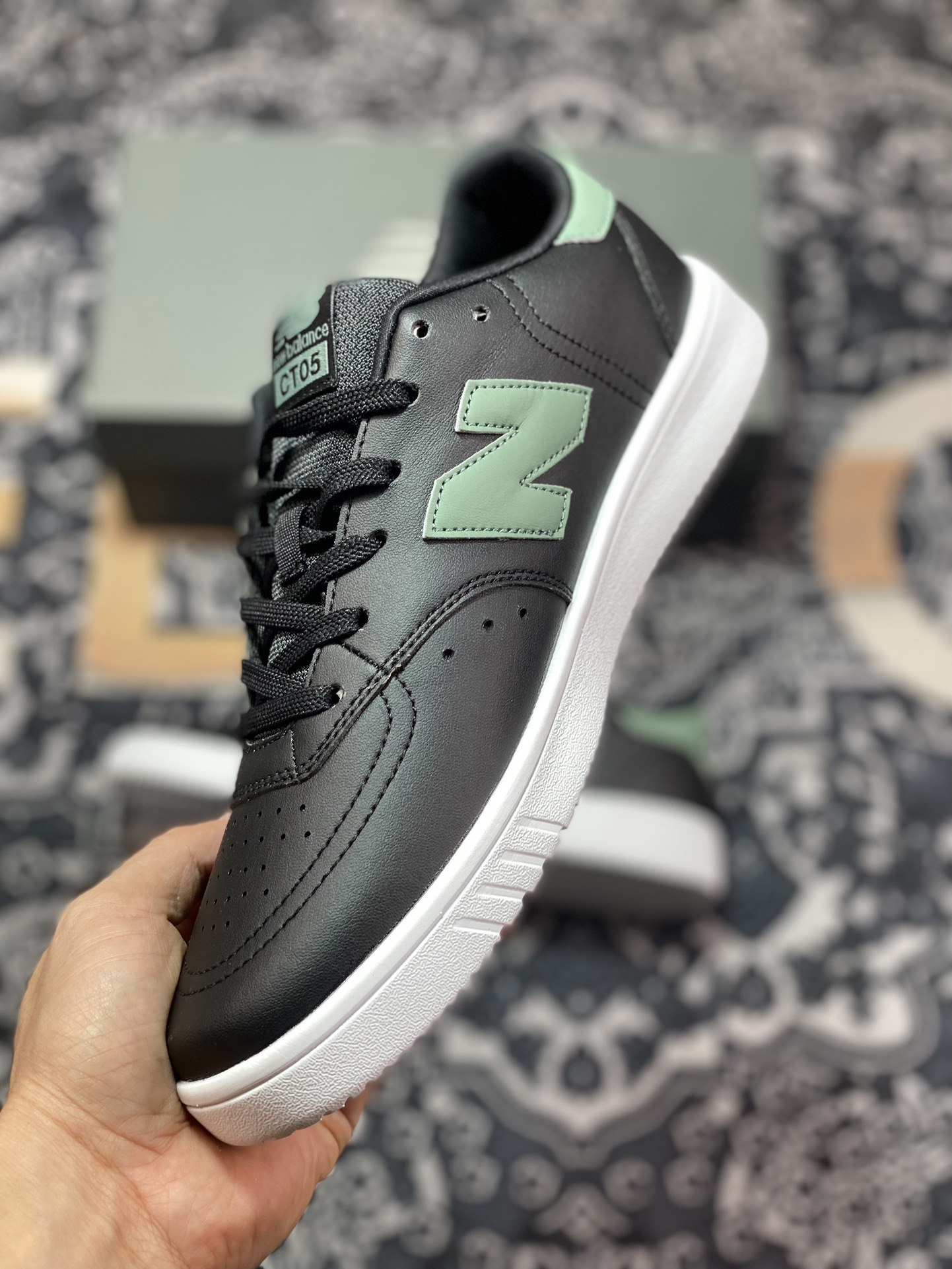 150 NB新百伦New Balance CT05系列低帮经典复古轻量休闲运动篮球板鞋“皮革黑绿”CT05WG3