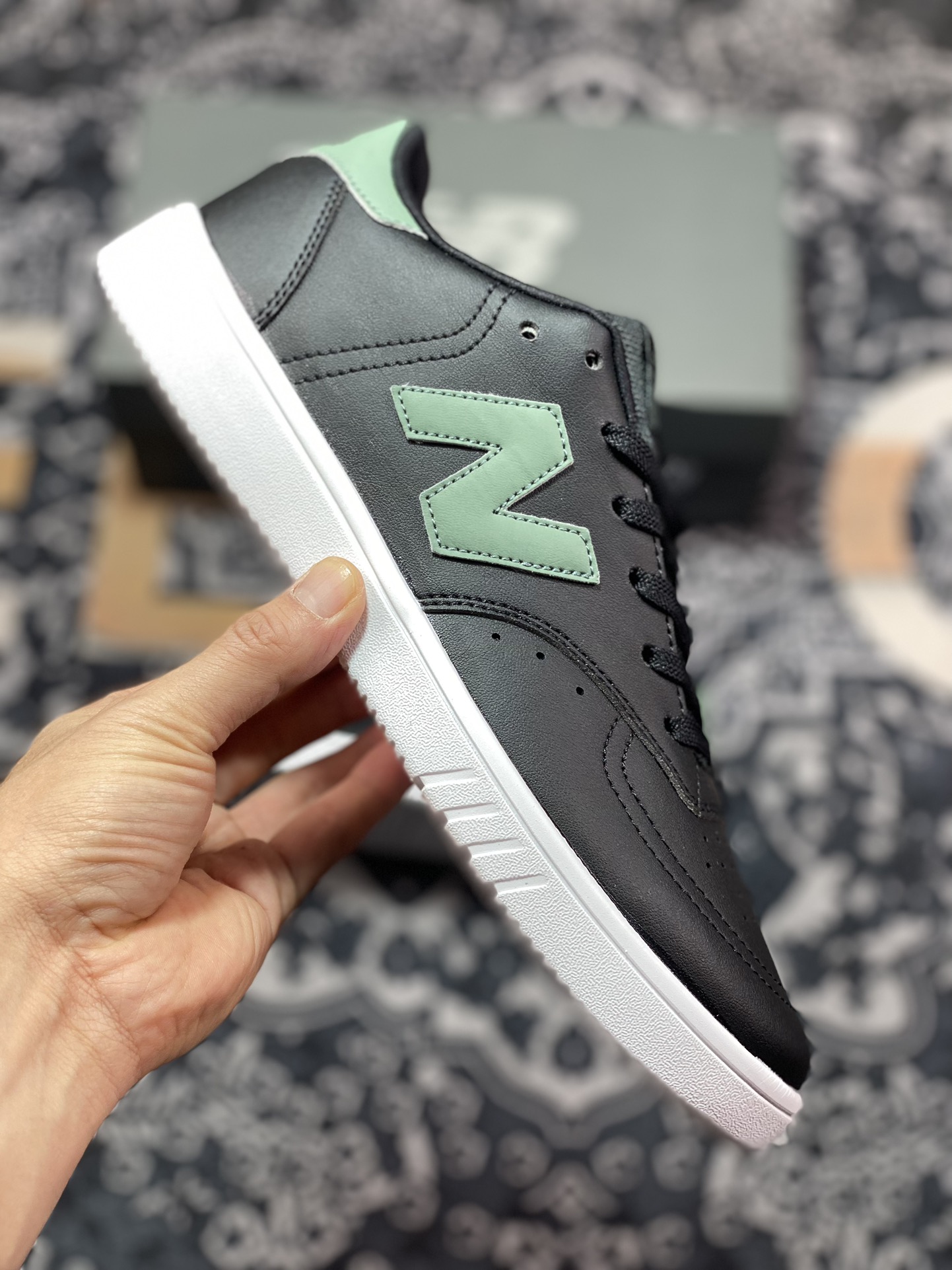 150 NB新百伦New Balance CT05系列低帮经典复古轻量休闲运动篮球板鞋“皮革黑绿”CT05WG3