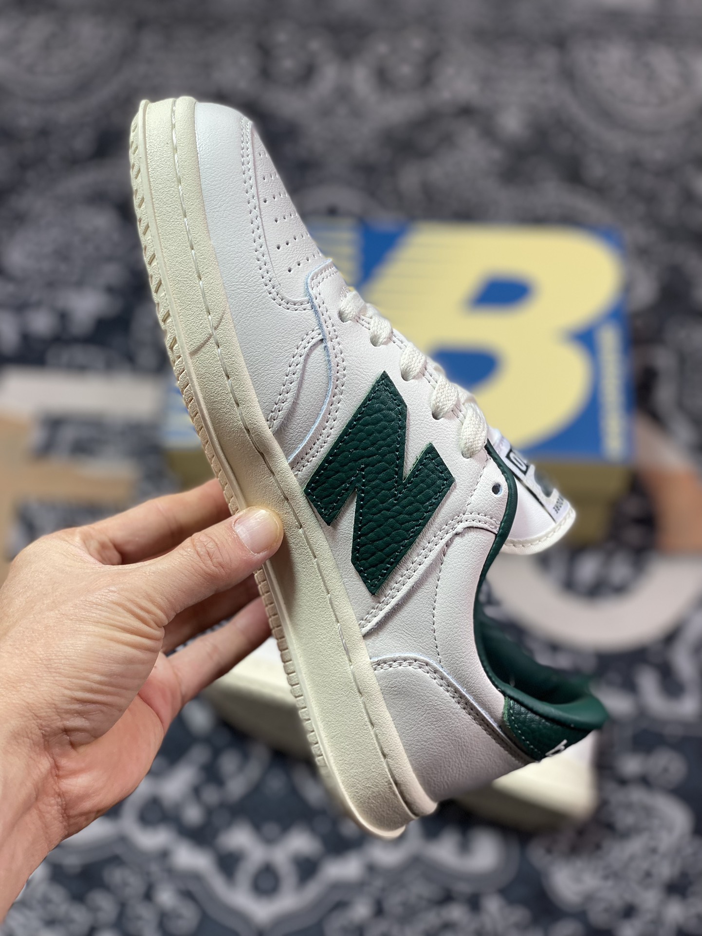 180 新百伦New Balance CT500 Tennis Oxfords系列经典复古低帮板鞋“联名皮革米白深绿”CT500AC1