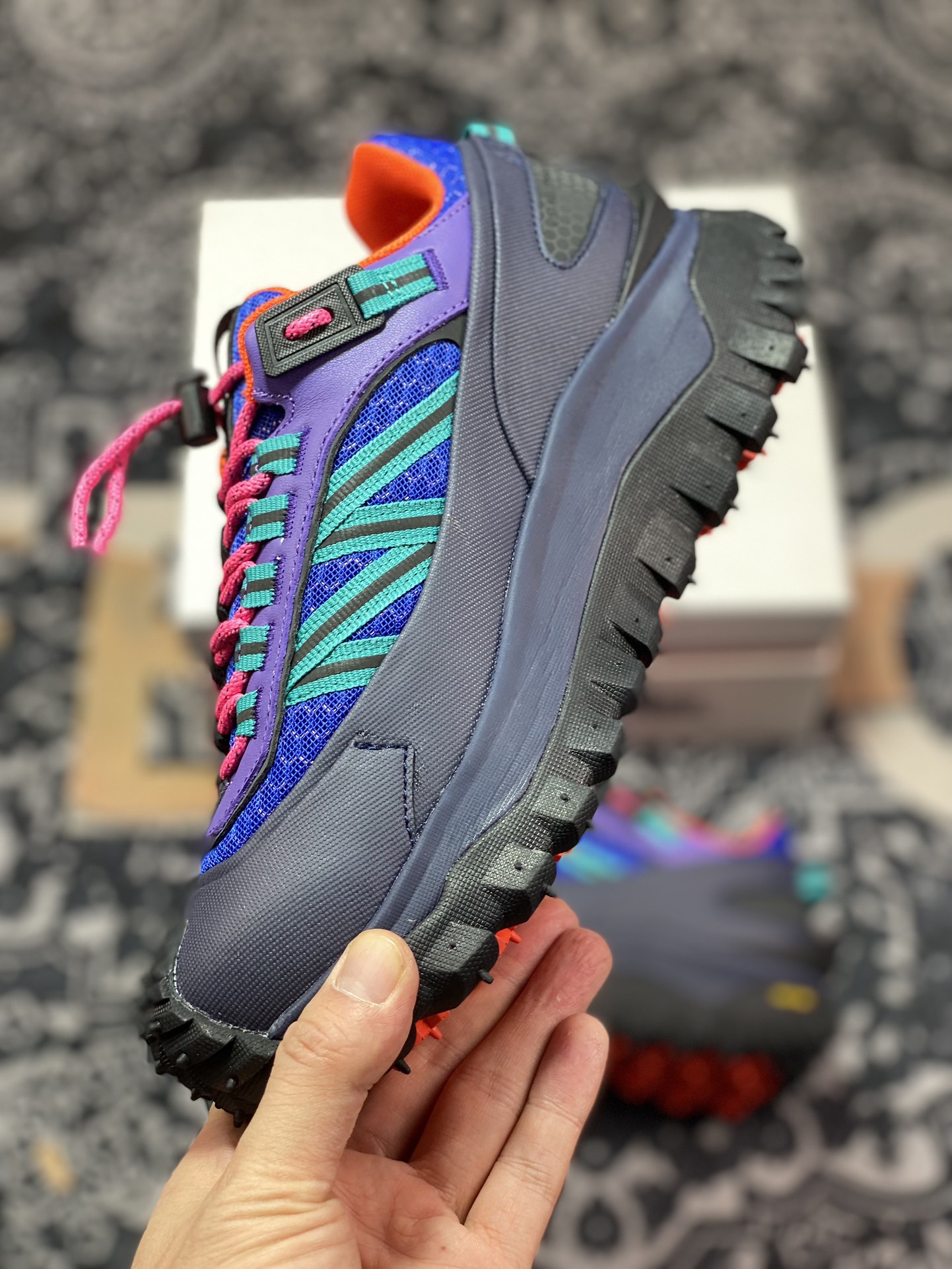 Moncler Trailgrip Gore-Tex off-road travel series low-top thick-soled lightweight outdoor mountaineering sports shoes ”Navy Navy Blue Purple Orange Red” J109A4M00110M2671