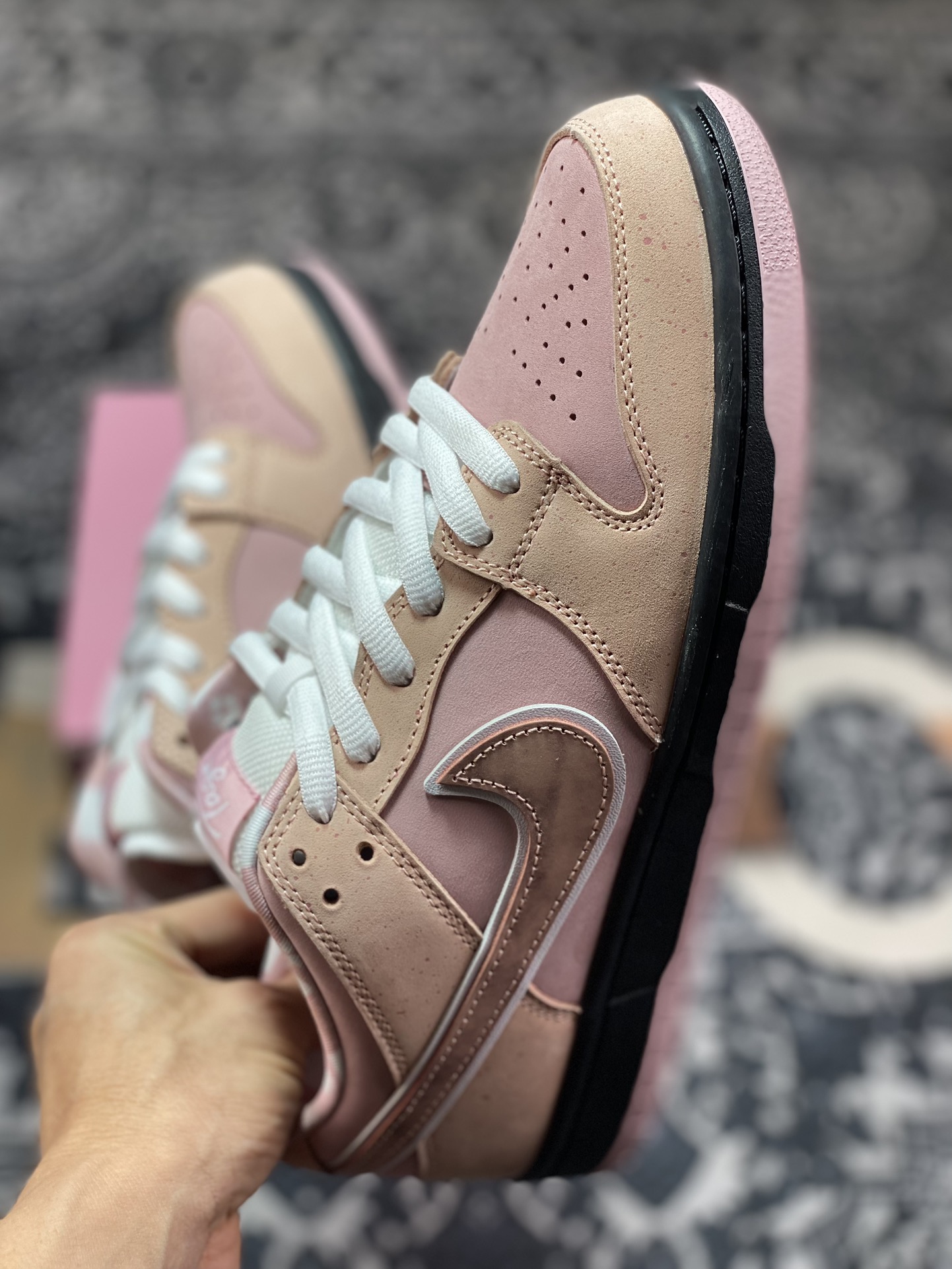 Concepts x Nike Dunk SB Low Pink Lobster BV1310-800