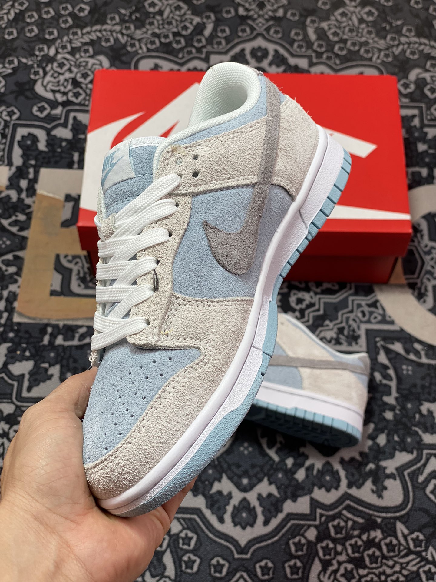 Nike SB Dunk Low Suede Gray Blue Dunk Series Low-top Classic All-match Casual Sports Shoes DD9963-100