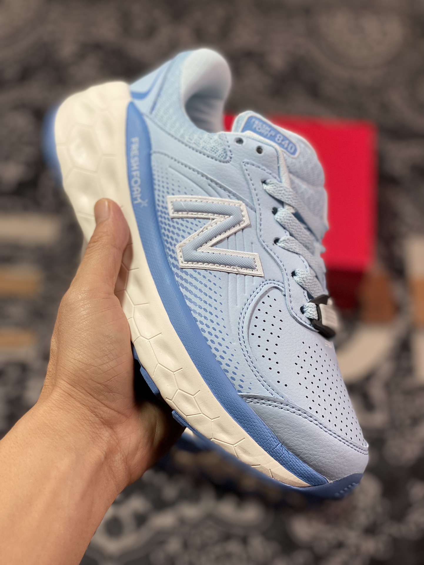 160 New Balance NB Fresh Foam X 840 FV1 Slip Resistant 缓震跑步鞋 W840FW4