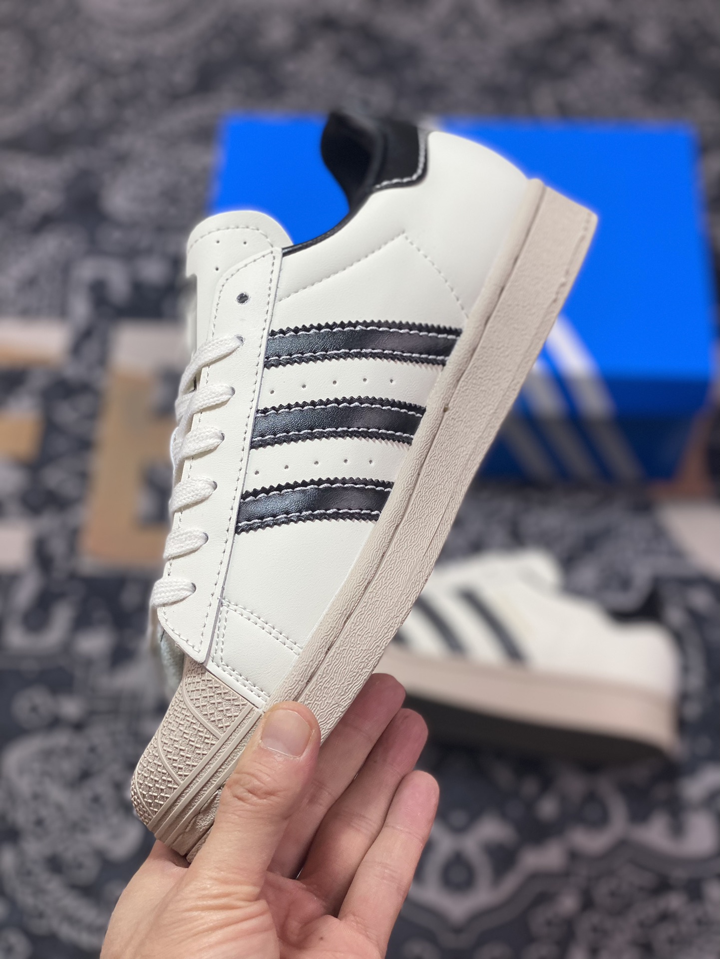 Adidas Originals Campus 00s ID1009