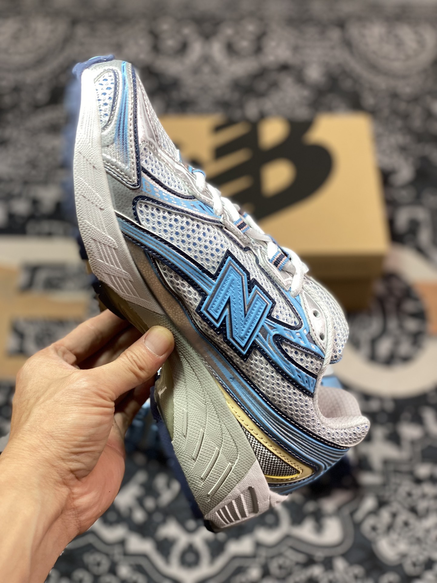 New Balance MR740 series low-top retro dad style casual sports jogging shoes ”Silver Light Blue” MR740BS