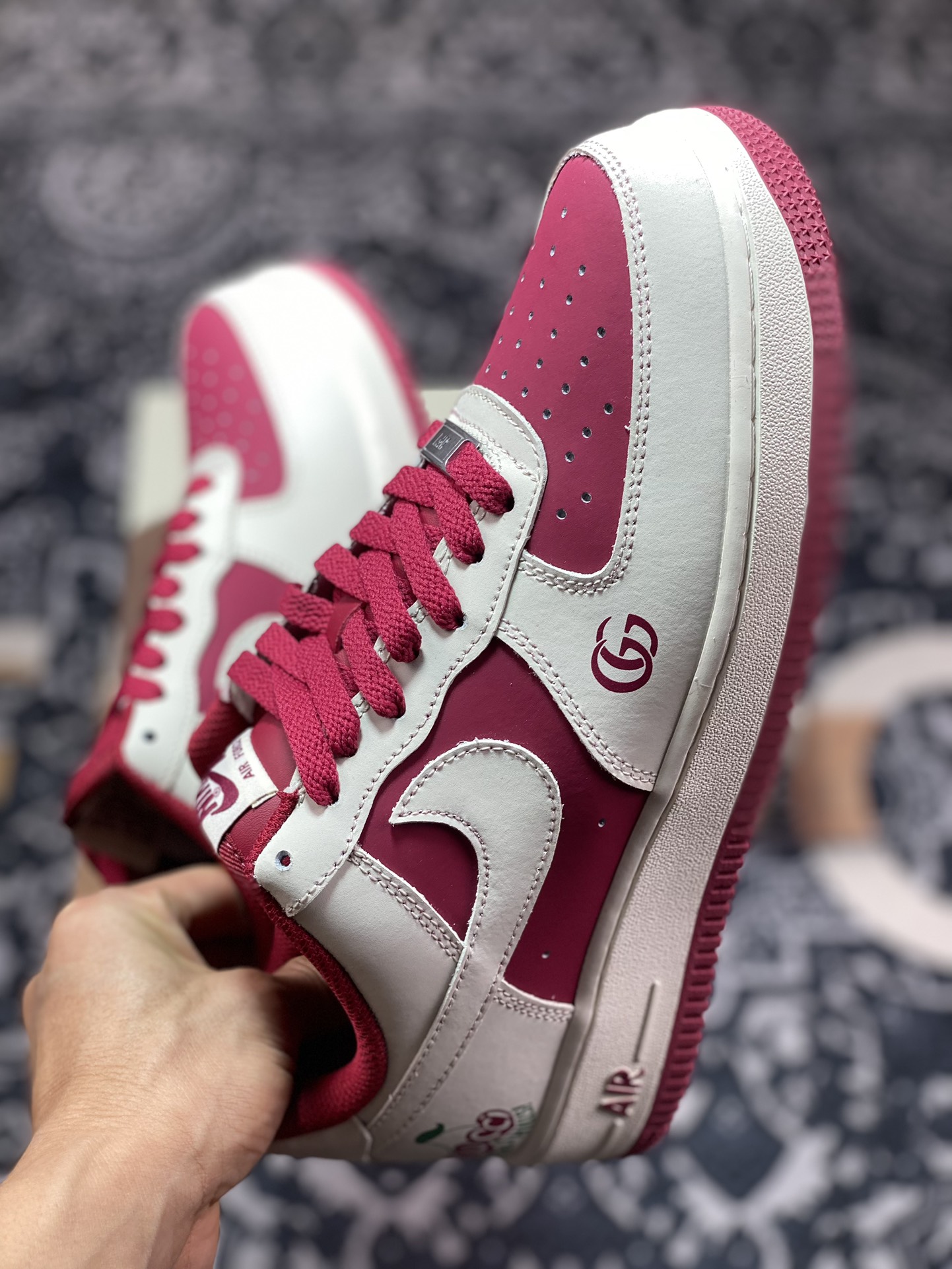 Gucci x Air Force 1 Low joint cherry red BS9055-702