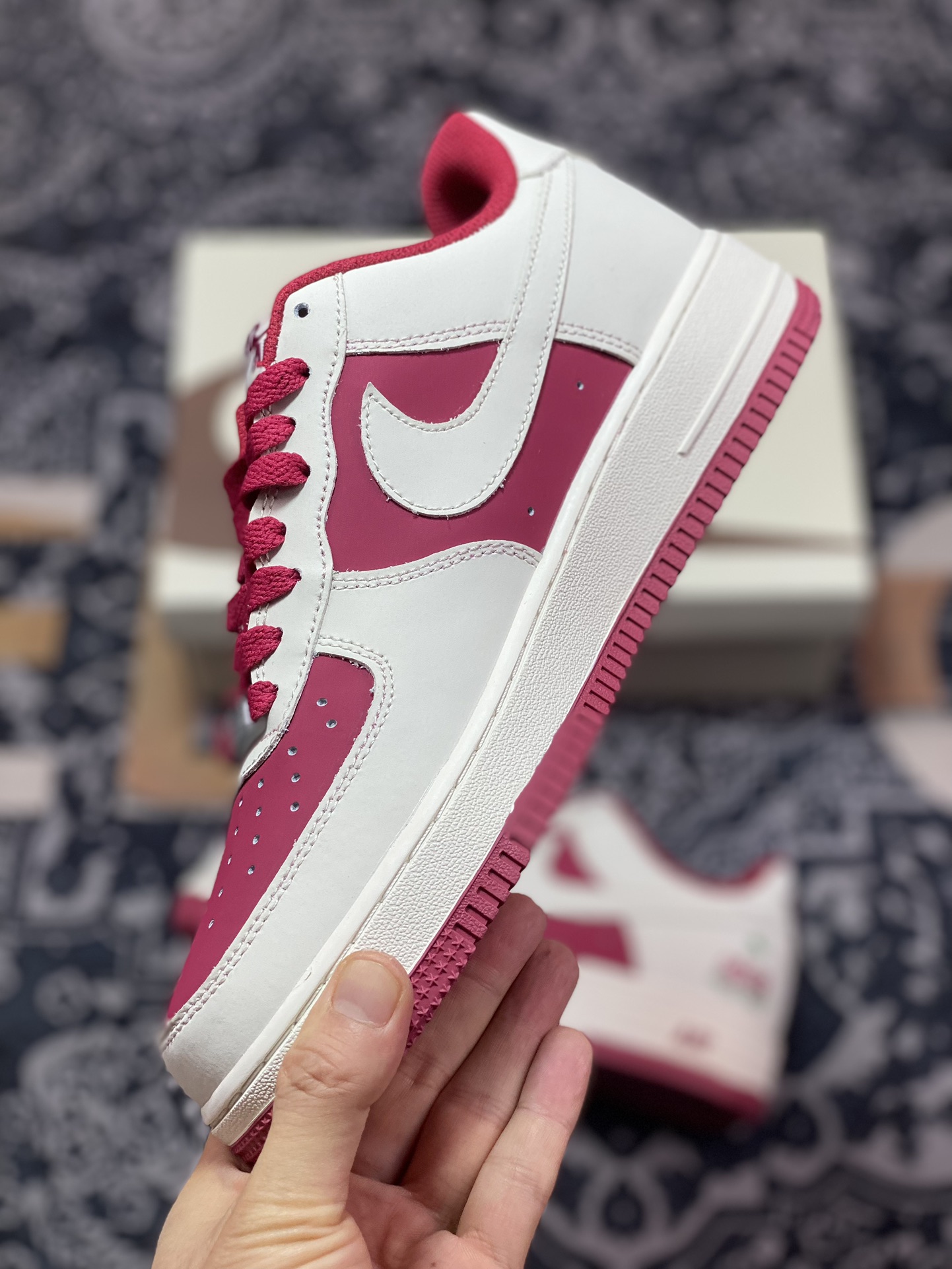 Gucci x Air Force 1 Low joint cherry red BS9055-702