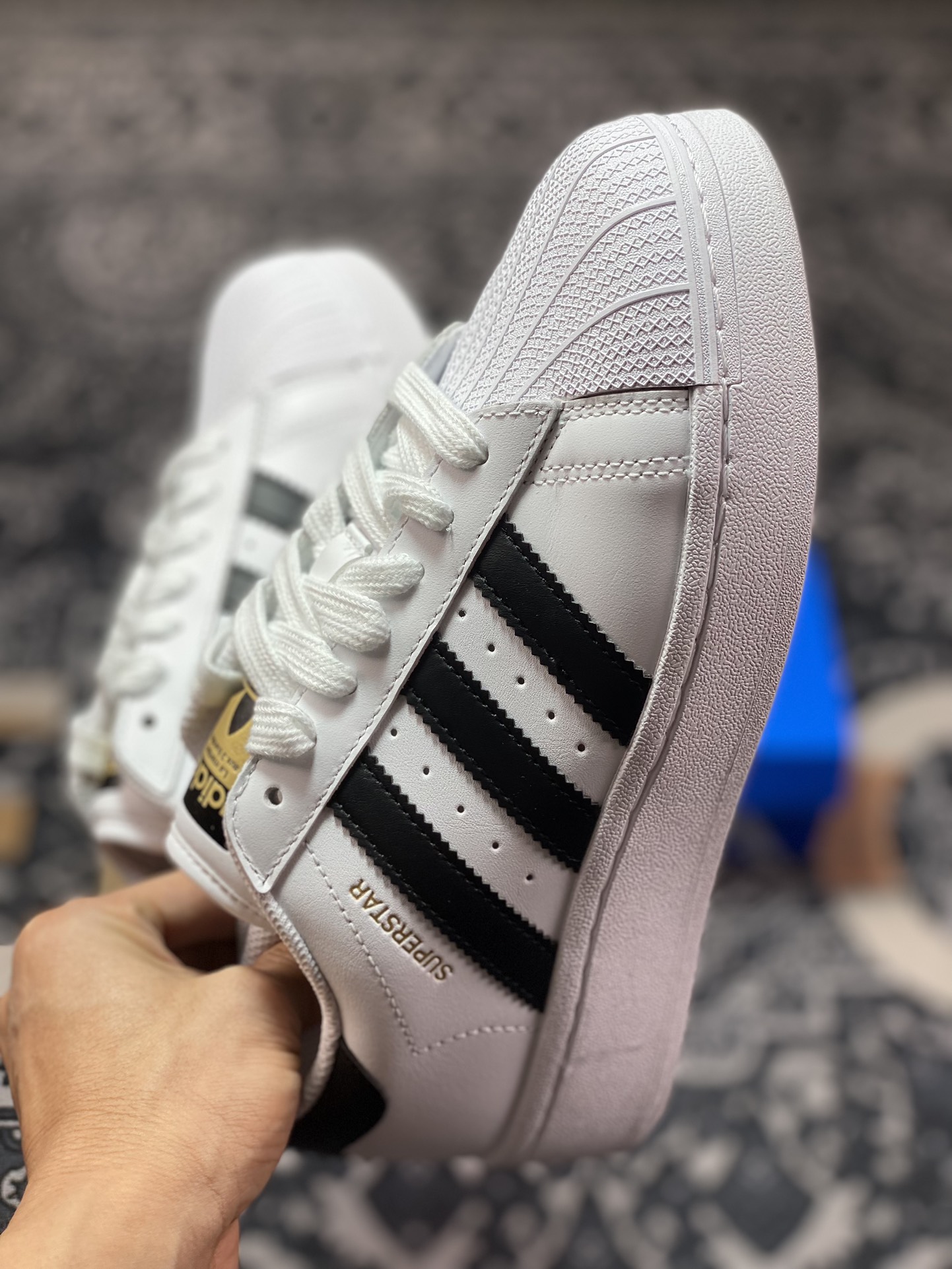 Adidas Originals Campus 00s IF9995 is available exclusively on the platform