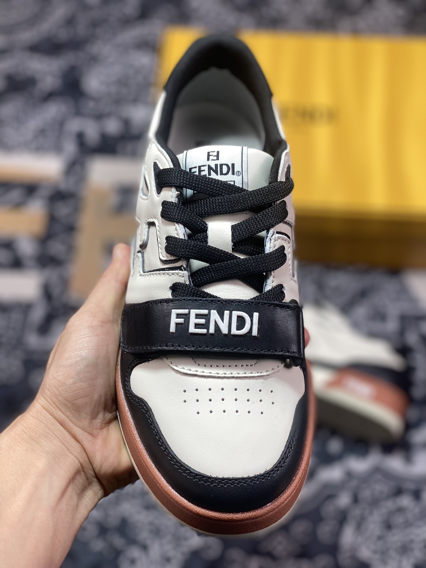 Fendi Match Sneaker Low Velcro Competition Series Velcro Low-top Sneakers ”Velcro Black White Brown” 8E8453AOMNF1ME7