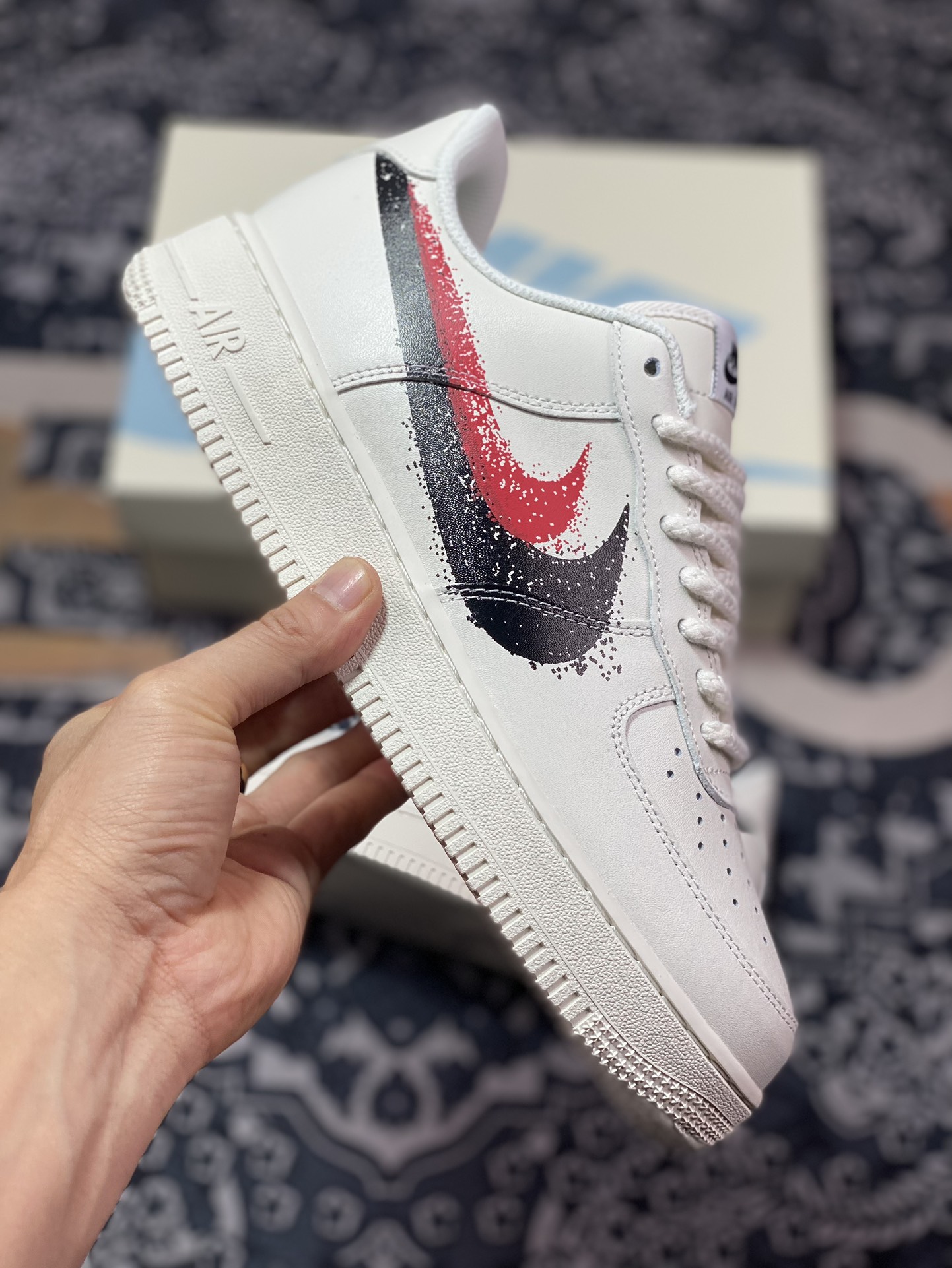 Air Force 1 '07 Low black and red ink double hook FD0660-300