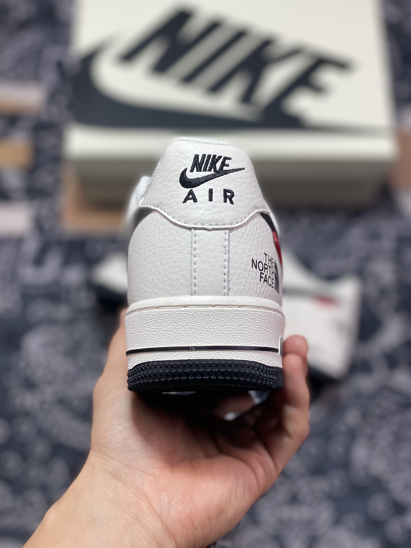 Nike Air Force 1 Low 07 x The North Face x Supreme three-party joint original last original cardboard SU2305-001