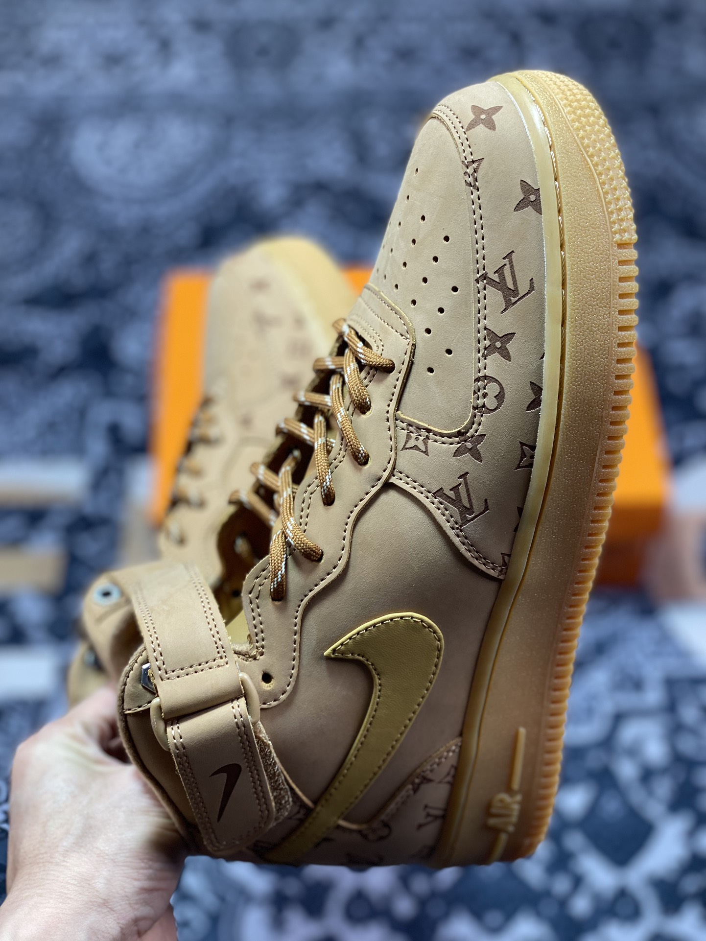 Air Force 1 '07 Mid LV Wheat Print DV9988-500