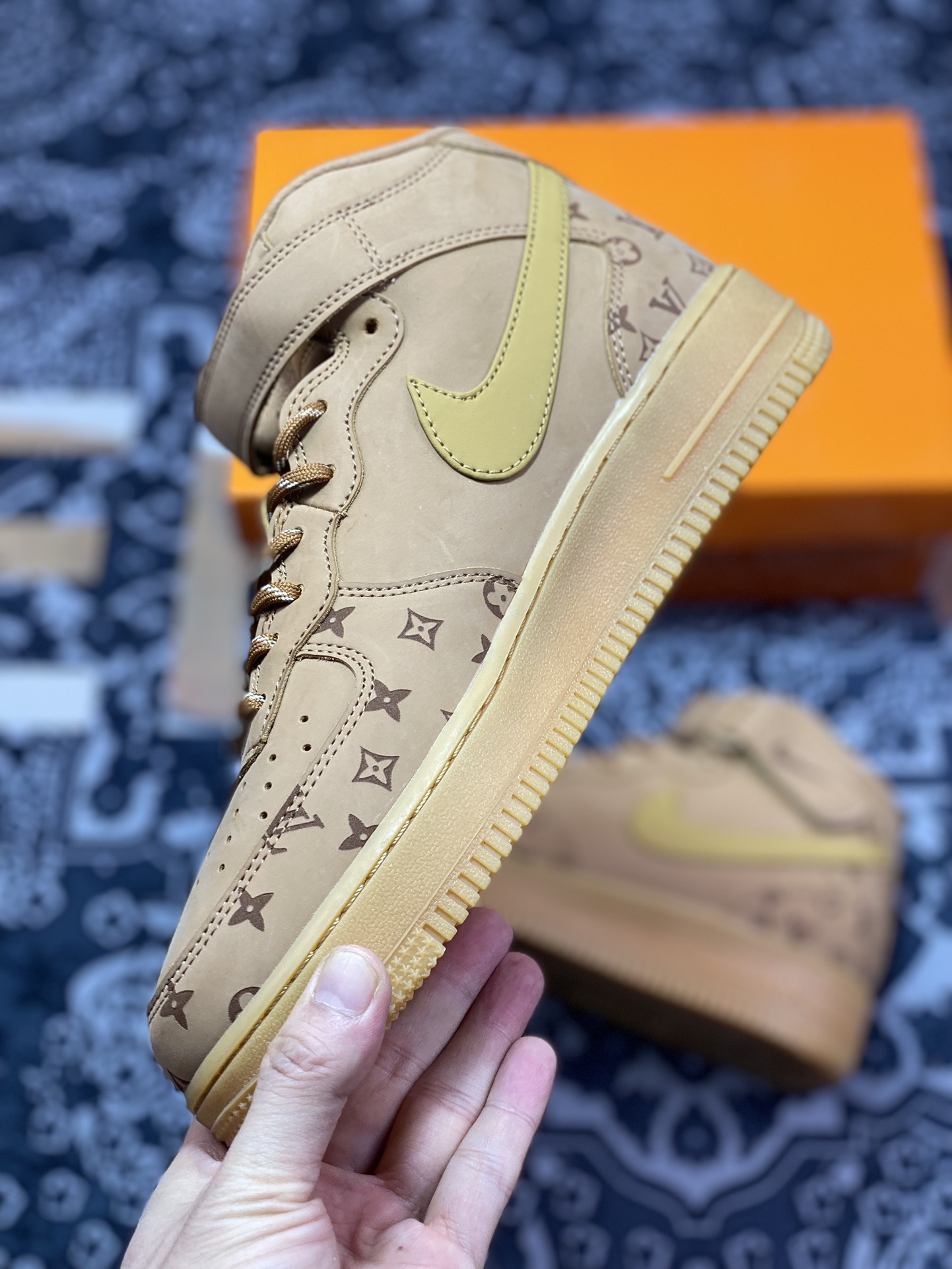 Air Force 1 '07 Mid LV Wheat Print DV9988-500