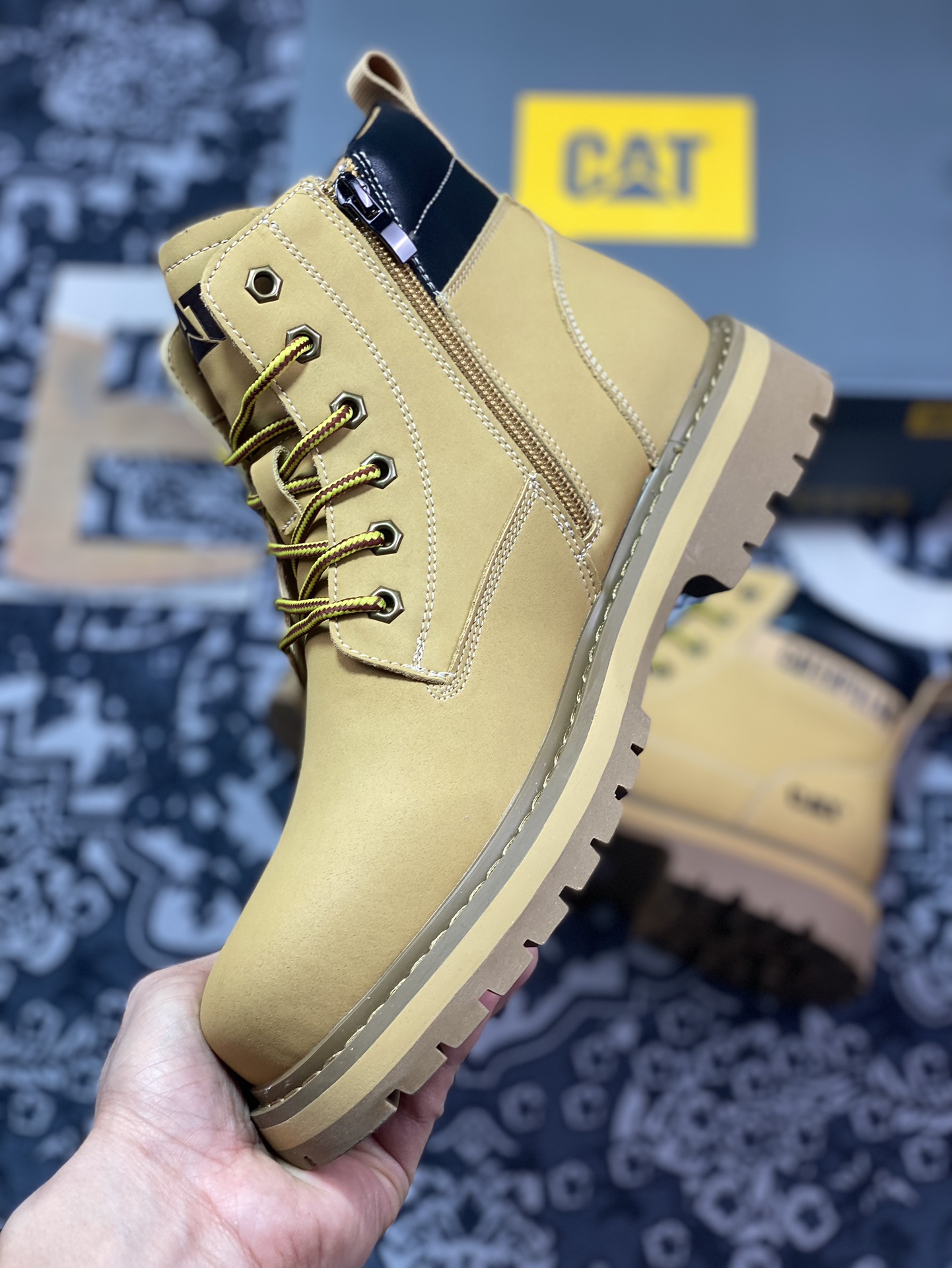 New arrival #CAT Carter outdoor workwear light bottom mid-cut leisure yellow boots series