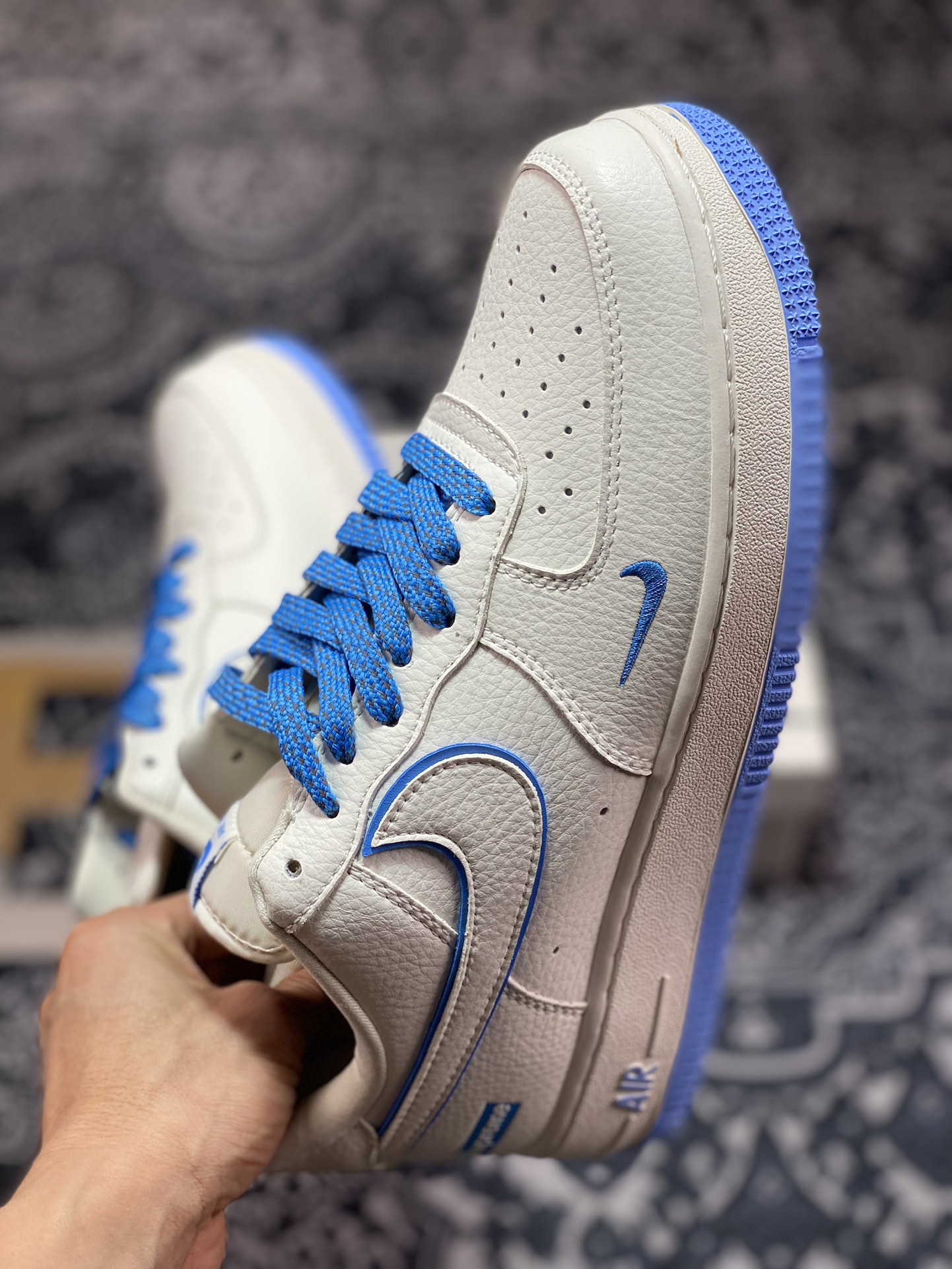 Sup x Air Force 1 Low joint white and blue AE1686-111