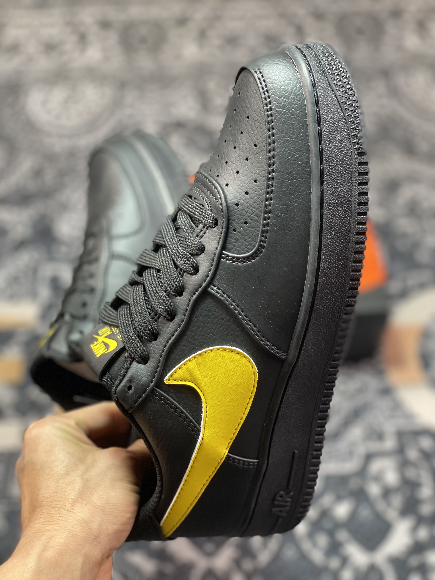 Air Force 1 '07 Low Black Yellow CI9553-051