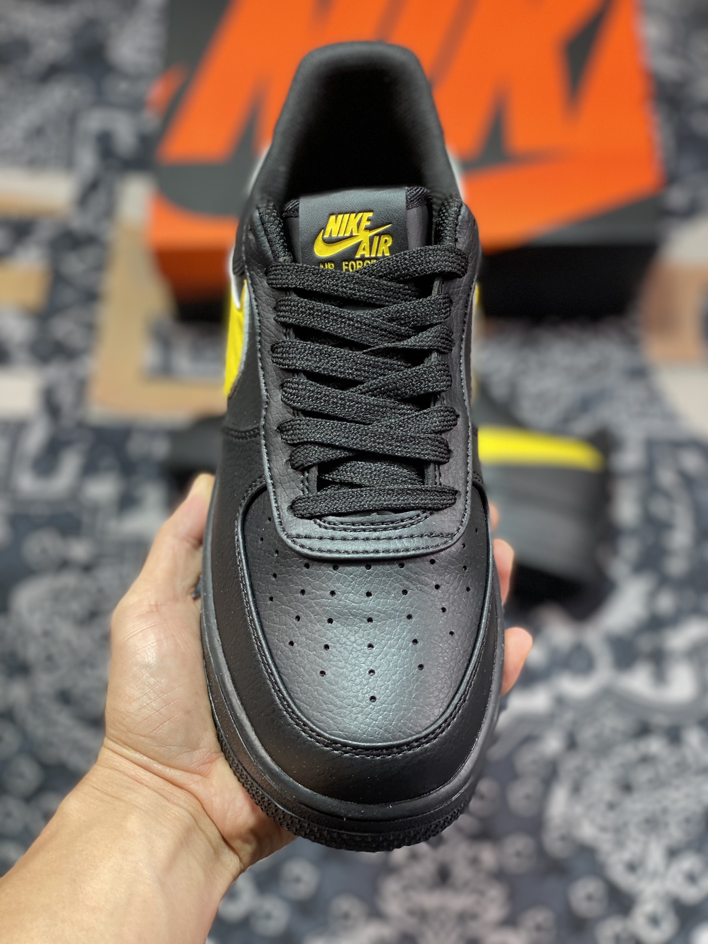 Air Force 1 '07 Low Black Yellow CI9553-051