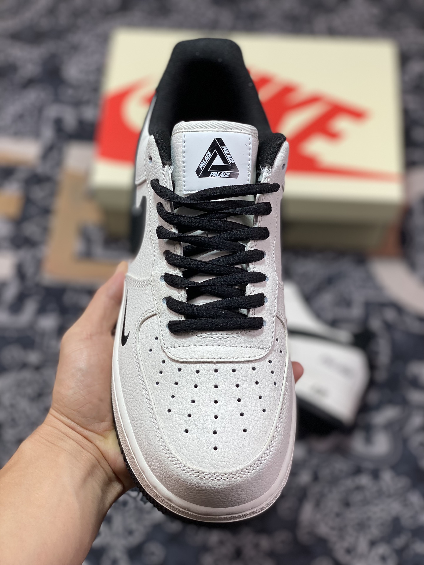 260 Palace x Nike Air Force 1 07 Low"Beige/Black"空军一号板鞋“联名米白黑小钩”PE-681822