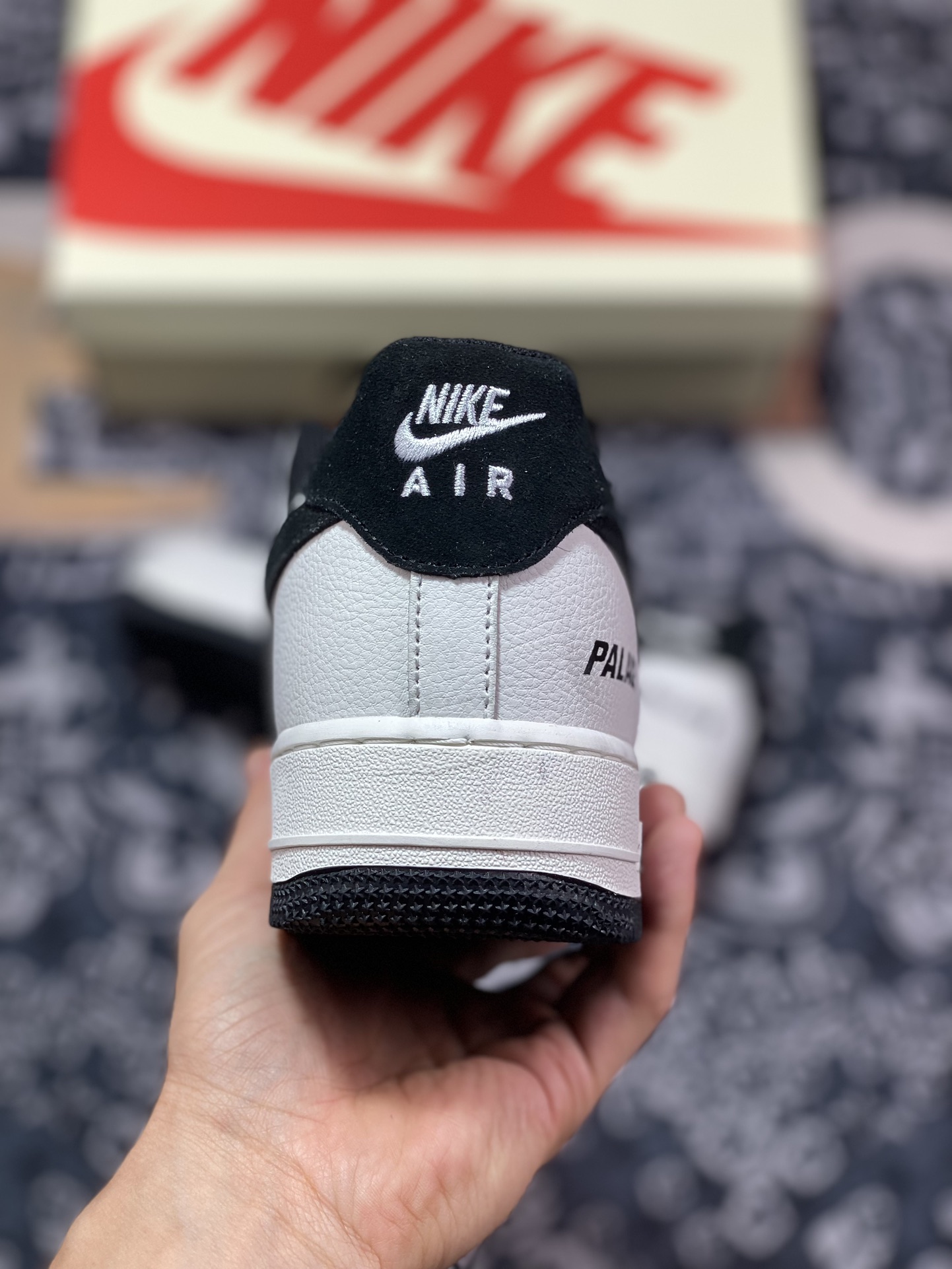 260 Palace x Nike Air Force 1 07 Low"Beige/Black"空军一号板鞋“联名米白黑小钩”PE-681822