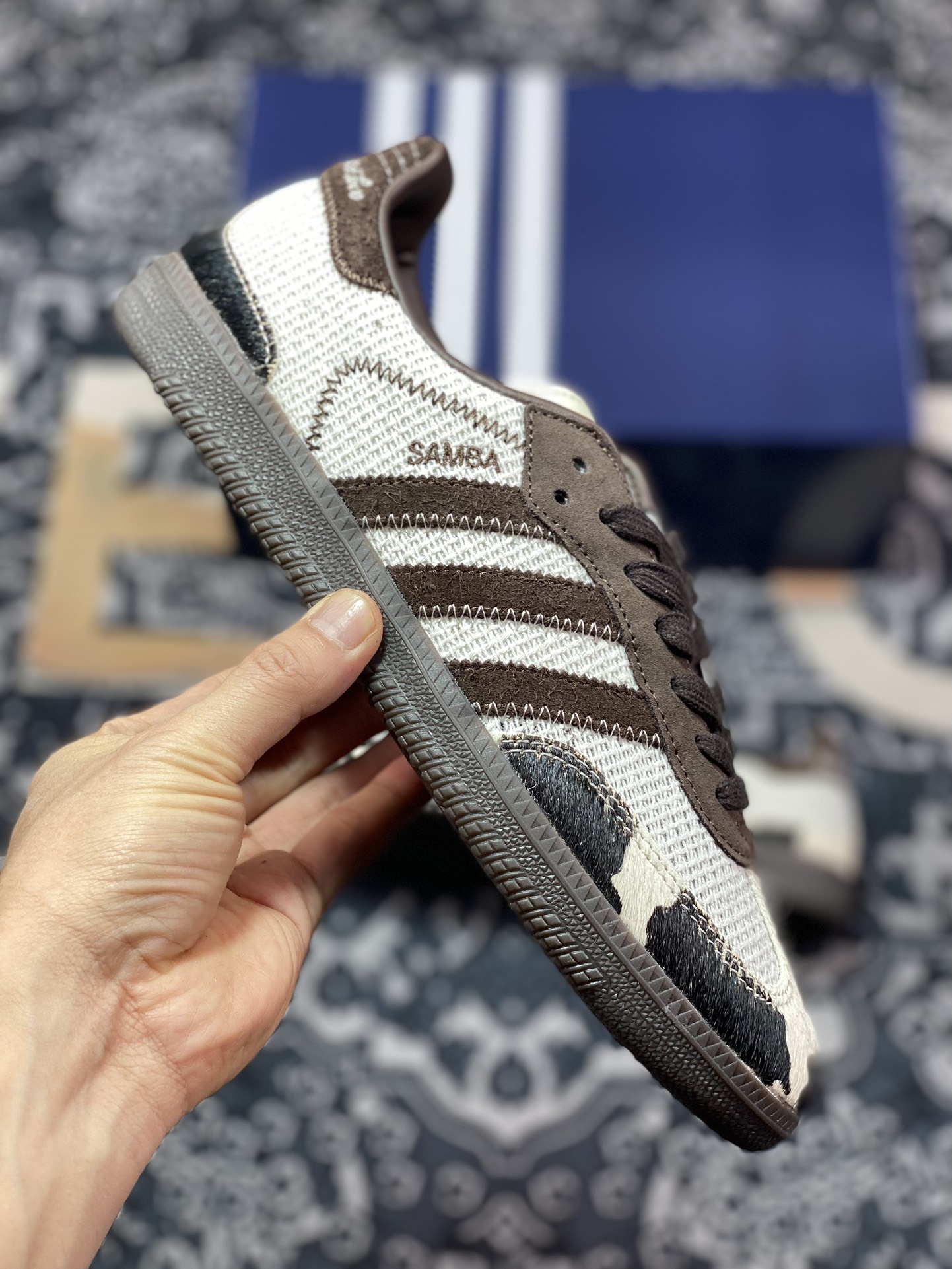 240 Adidas   阿迪 Samba OG 桑巴低帮休闲板鞋 ID6024