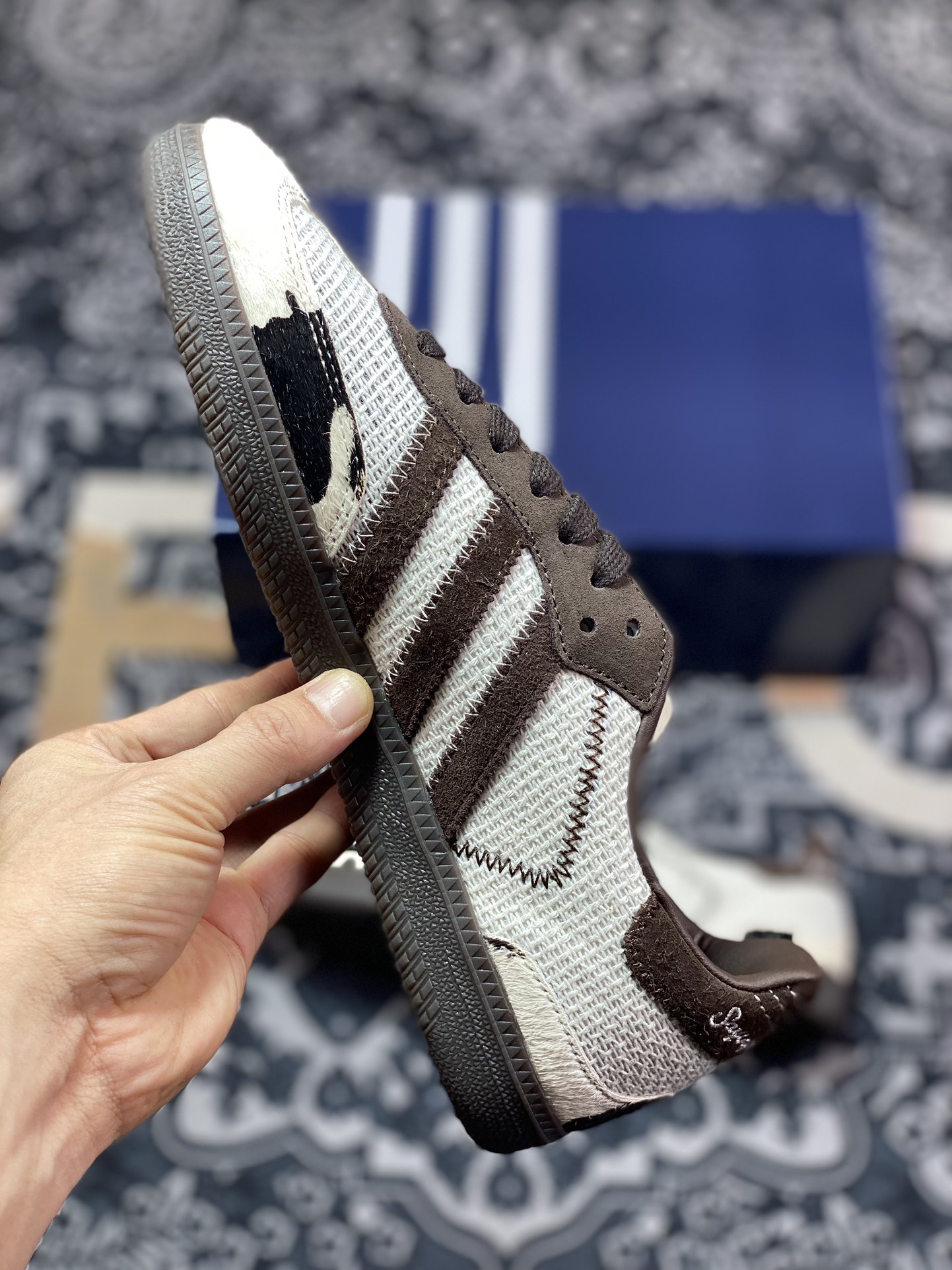 240 Adidas   阿迪 Samba OG 桑巴低帮休闲板鞋 ID6024