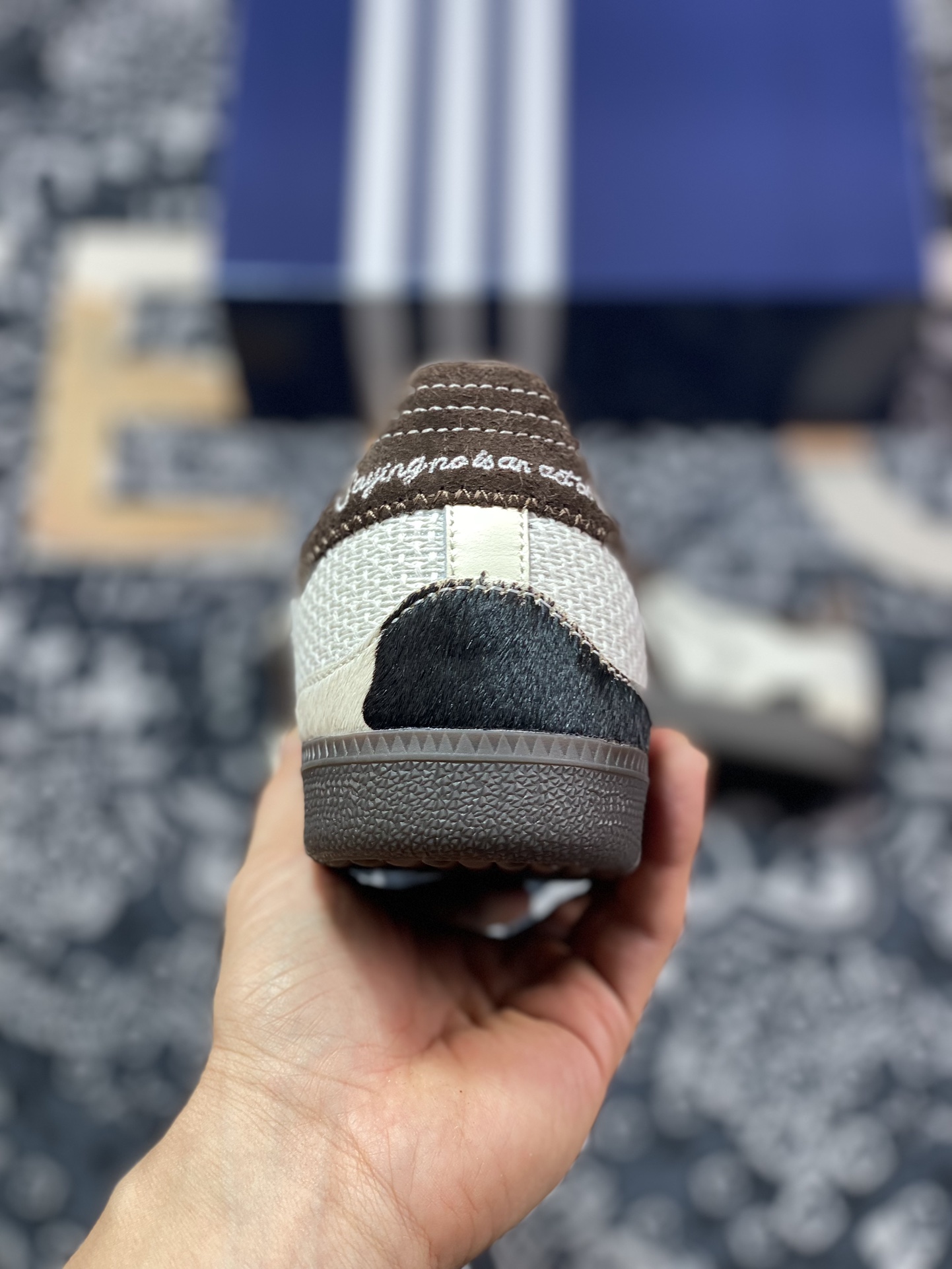 240 Adidas   阿迪 Samba OG 桑巴低帮休闲板鞋 ID6024