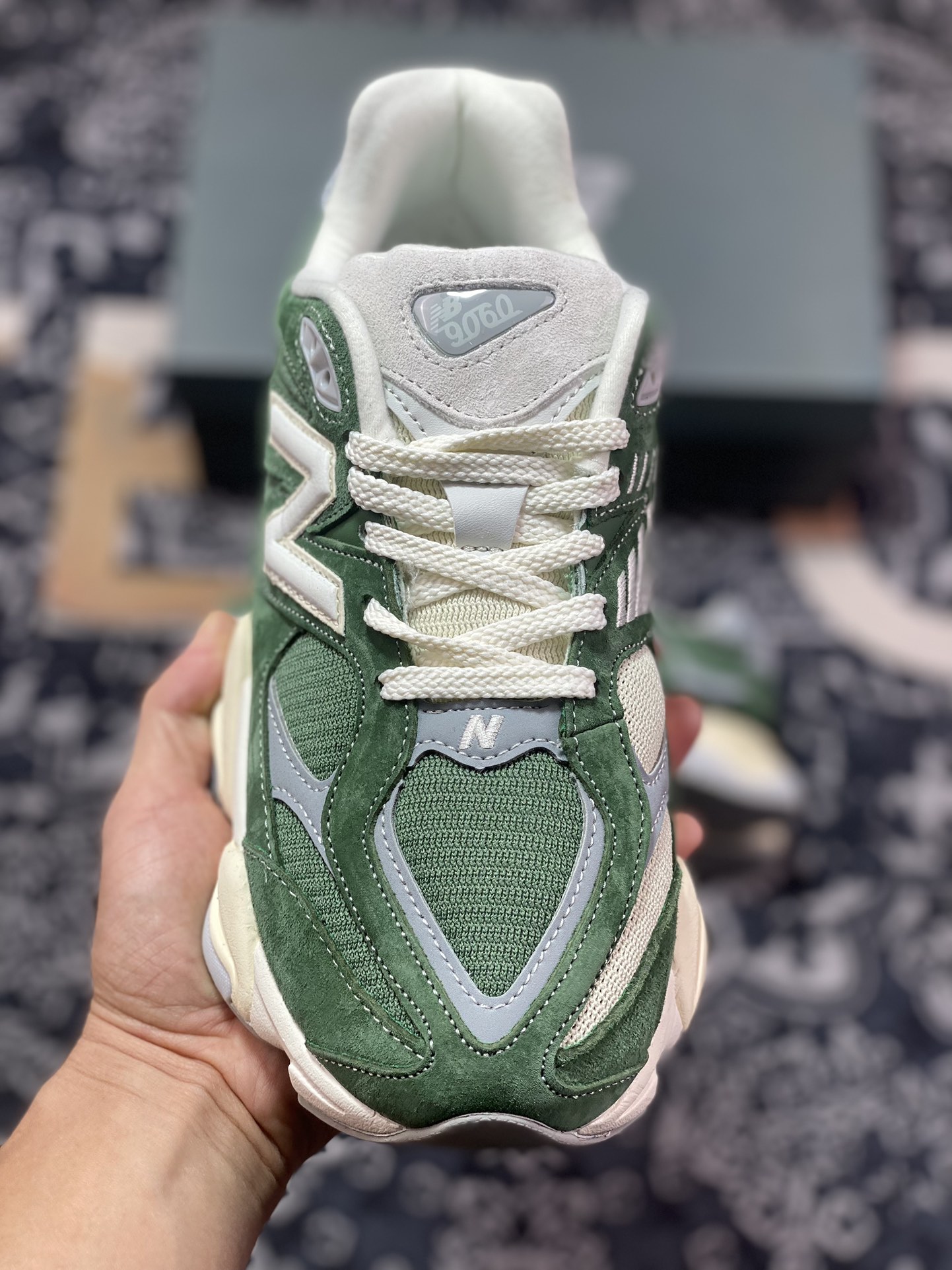 NBNew Balance 9060 ”Nori” series retro all-match running shoes ”dark green and milky white” U9060VNG