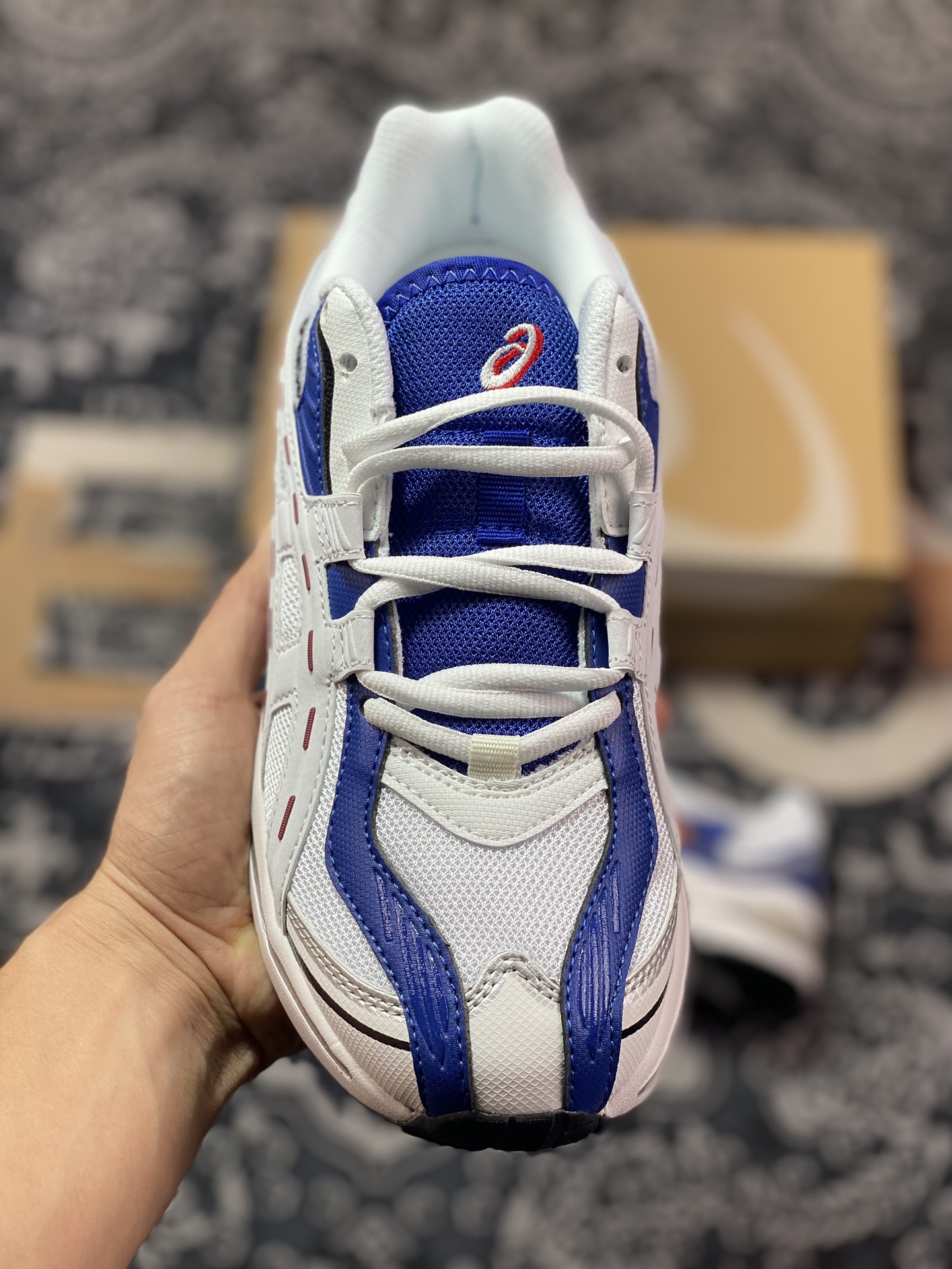 210 亚瑟士/Asics Gel-Preleus 虎牙系列低帮复古慢跑鞋“白黑皇家蓝”1201A838-101