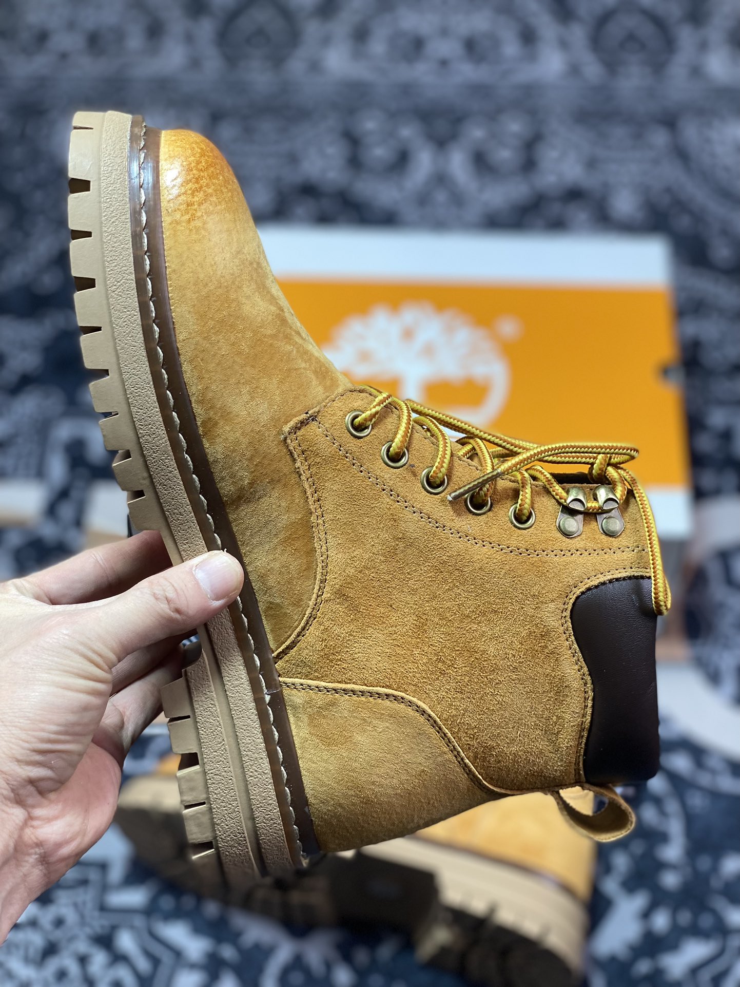 New arrival #Timberland Timberland outdoor high top casual yellow boots series