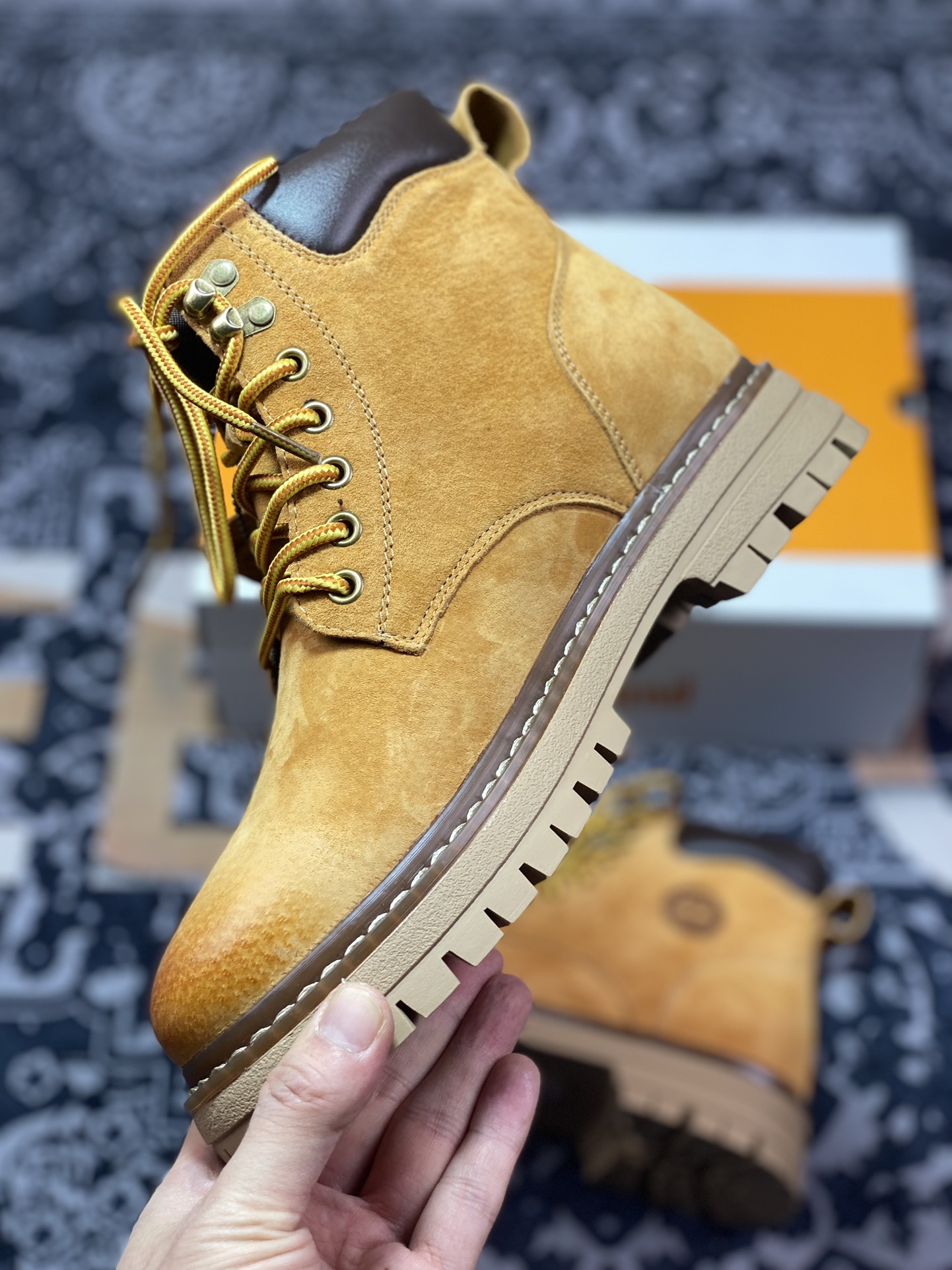 New arrival #Timberland Timberland outdoor high top casual yellow boots series