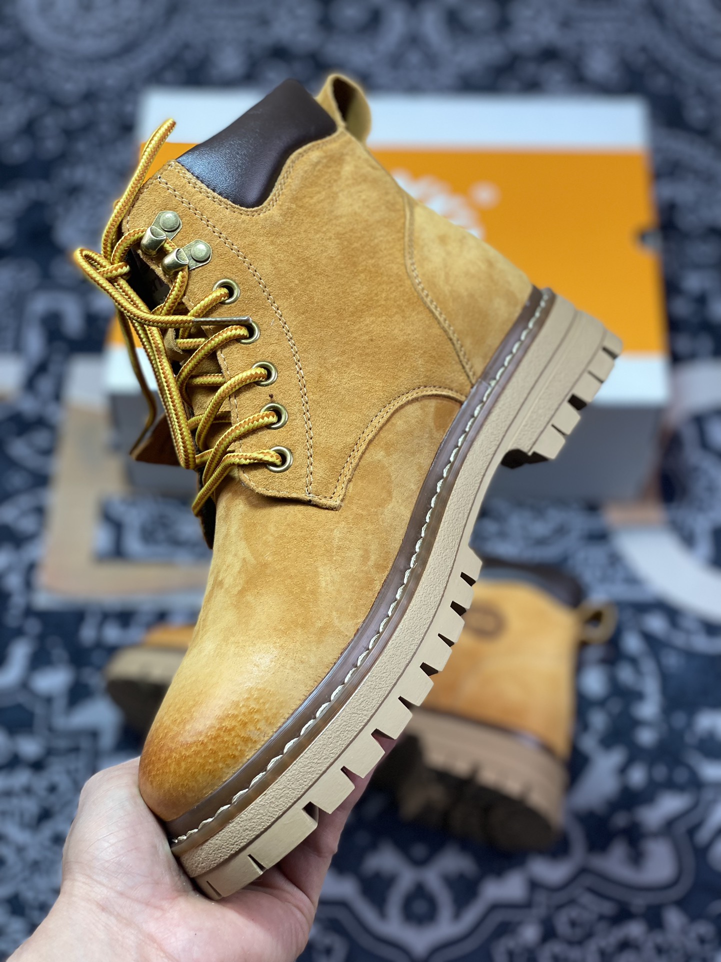 New arrival #Timberland Timberland outdoor high top casual yellow boots series