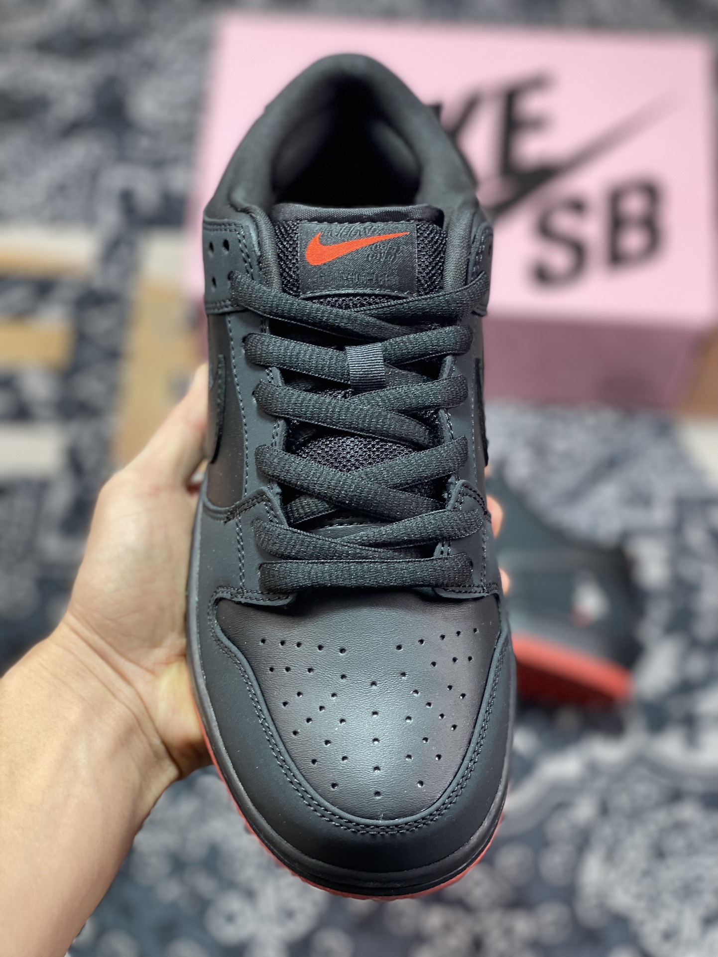 Nike SB Dunk Low PRO SB 黑鸽子 883232-008